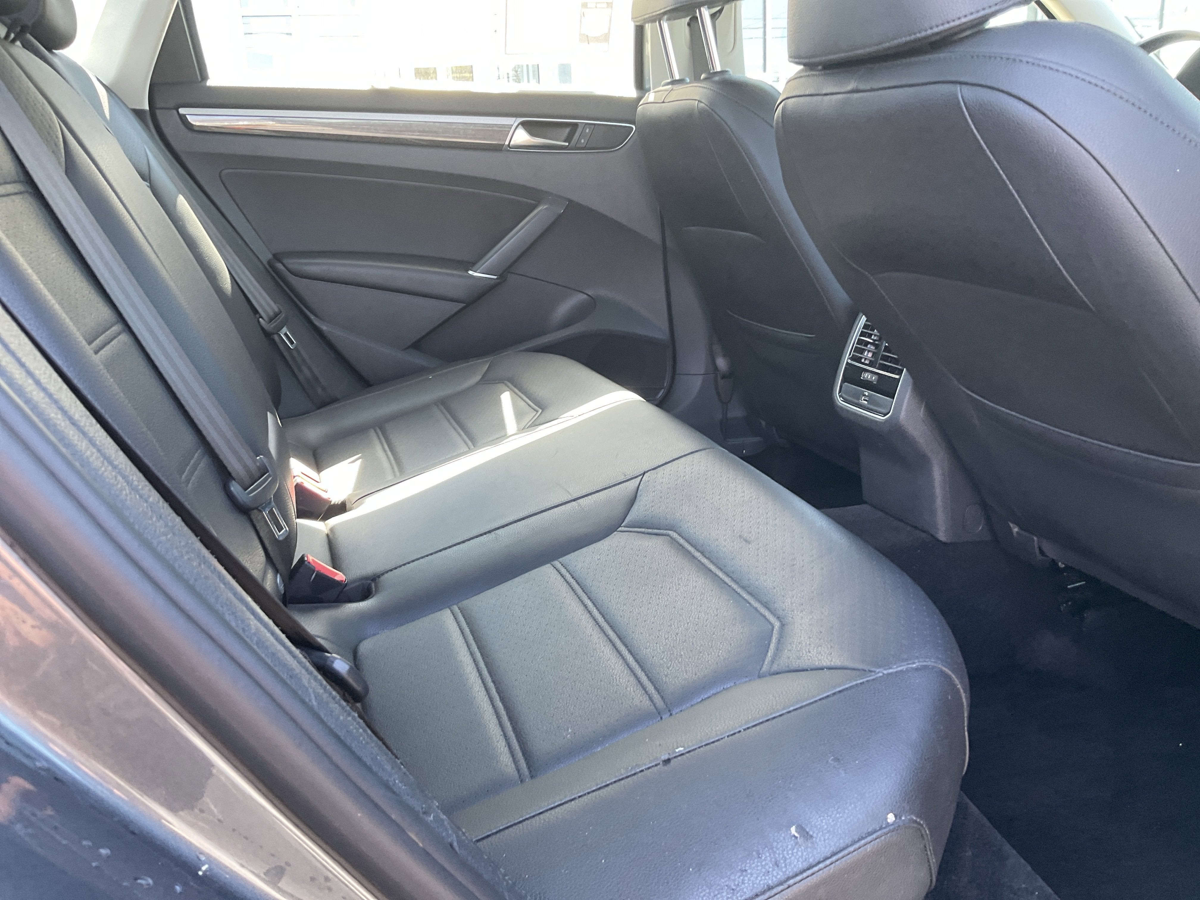 2017 Volkswagen Passat 1.8T SE