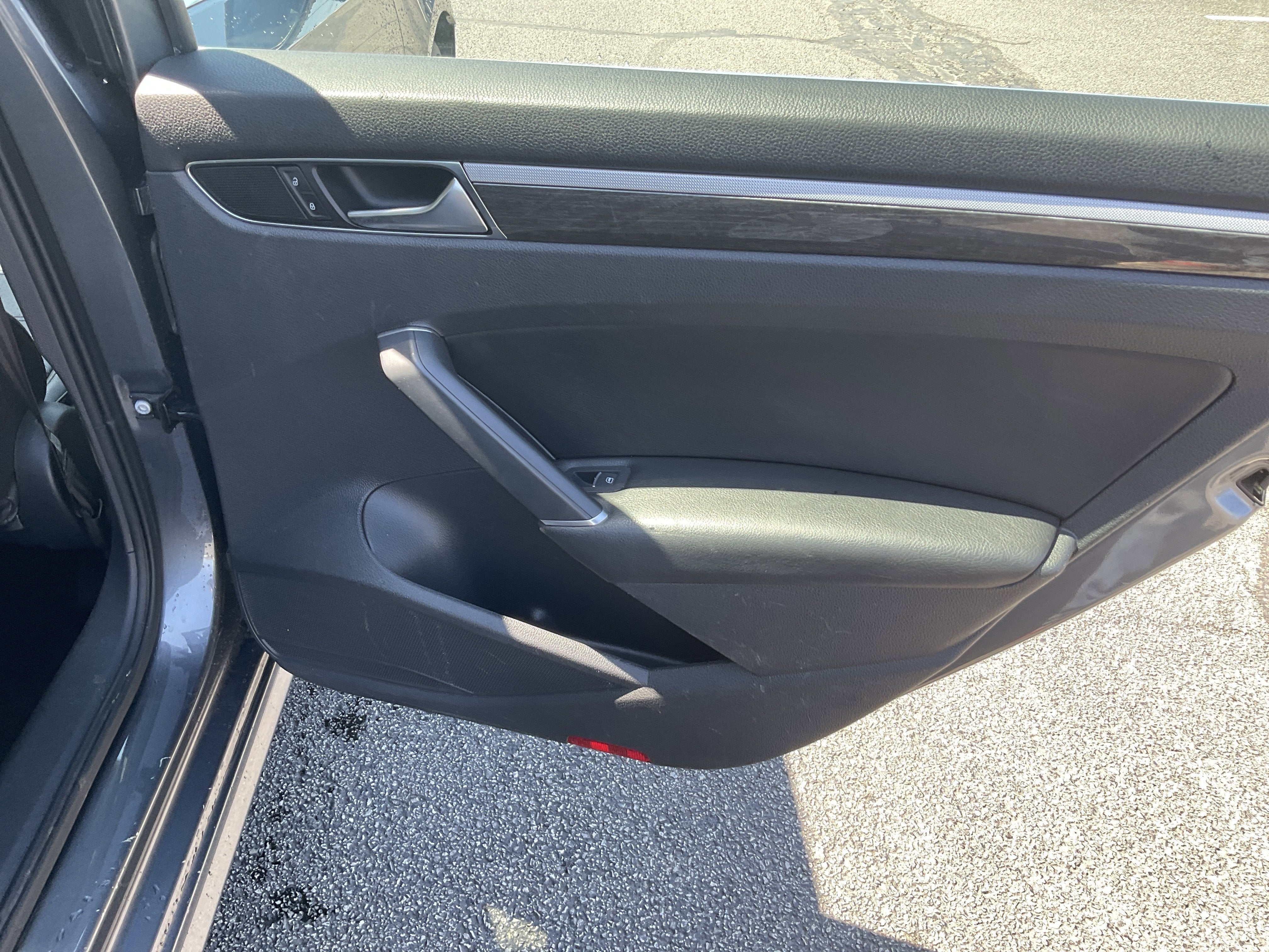 2017 Volkswagen Passat 1.8T SE