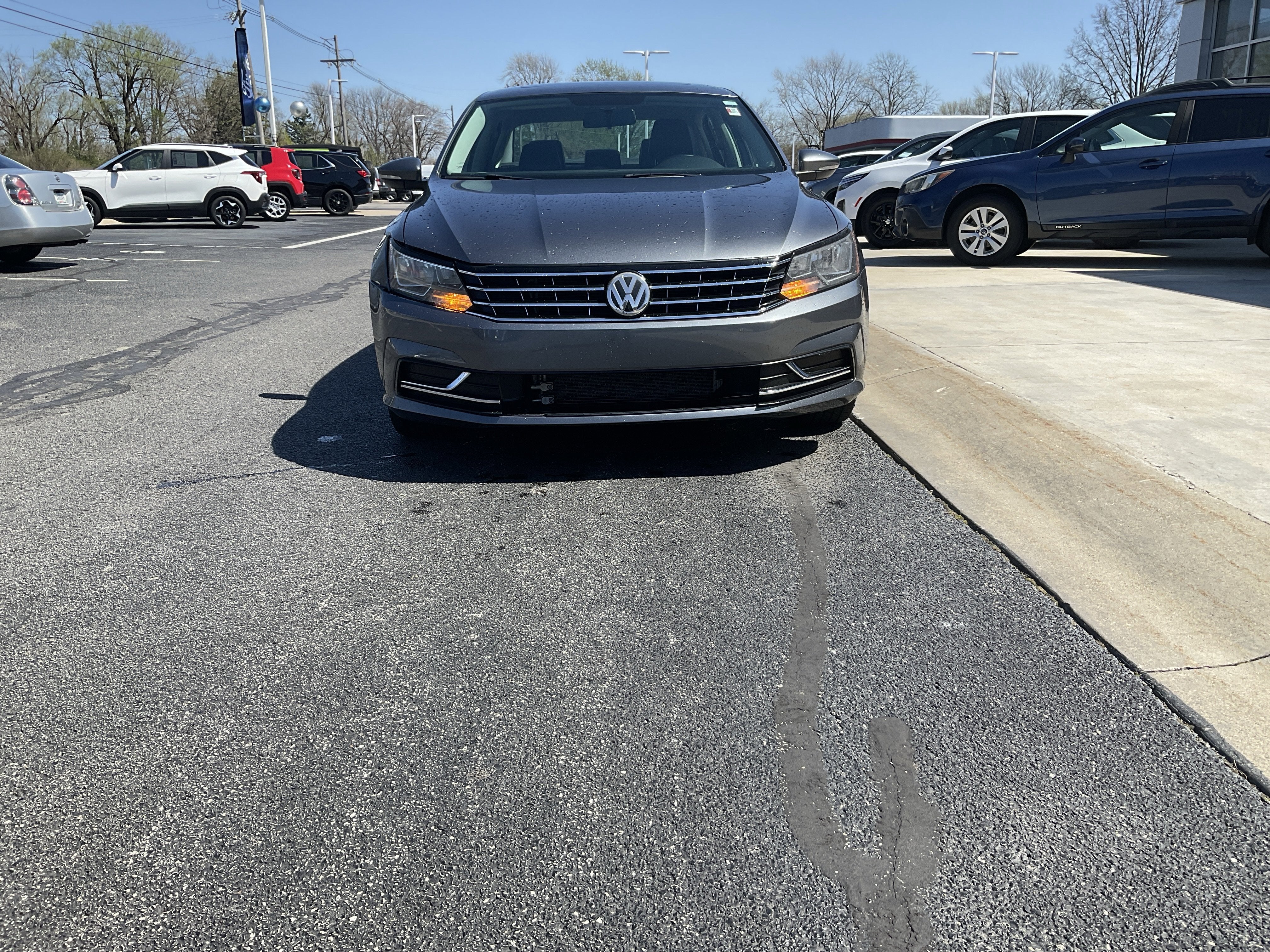 2017 Volkswagen Passat 1.8T SE