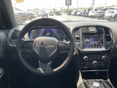 2022 Chrysler 300 S