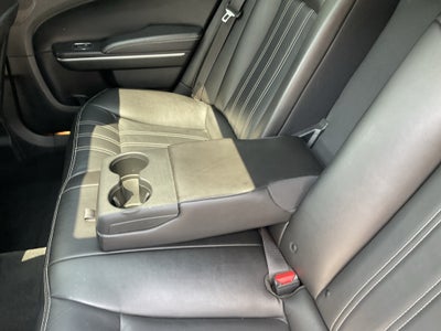 2022 Chrysler 300 S