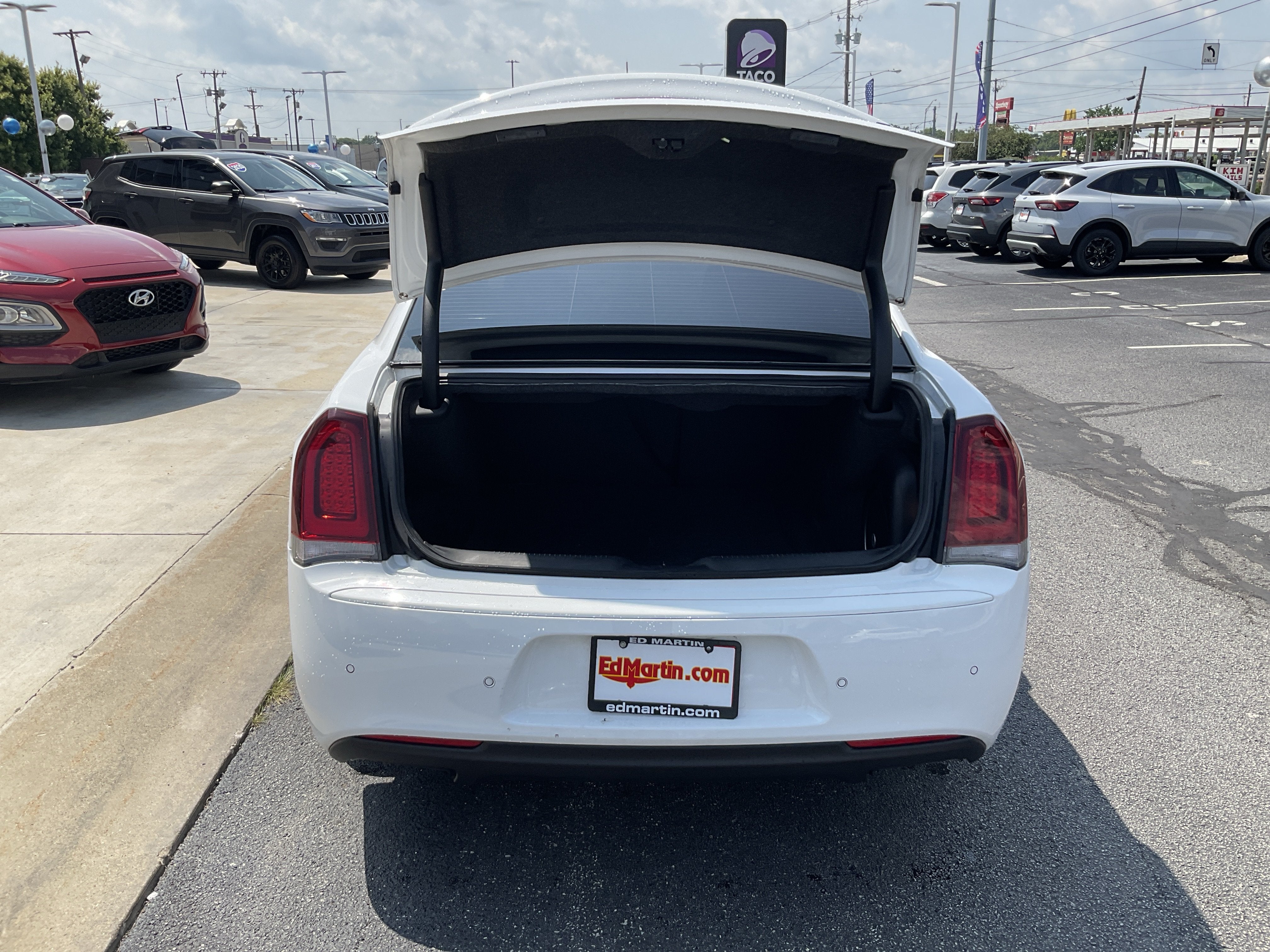 2022 Chrysler 300 S