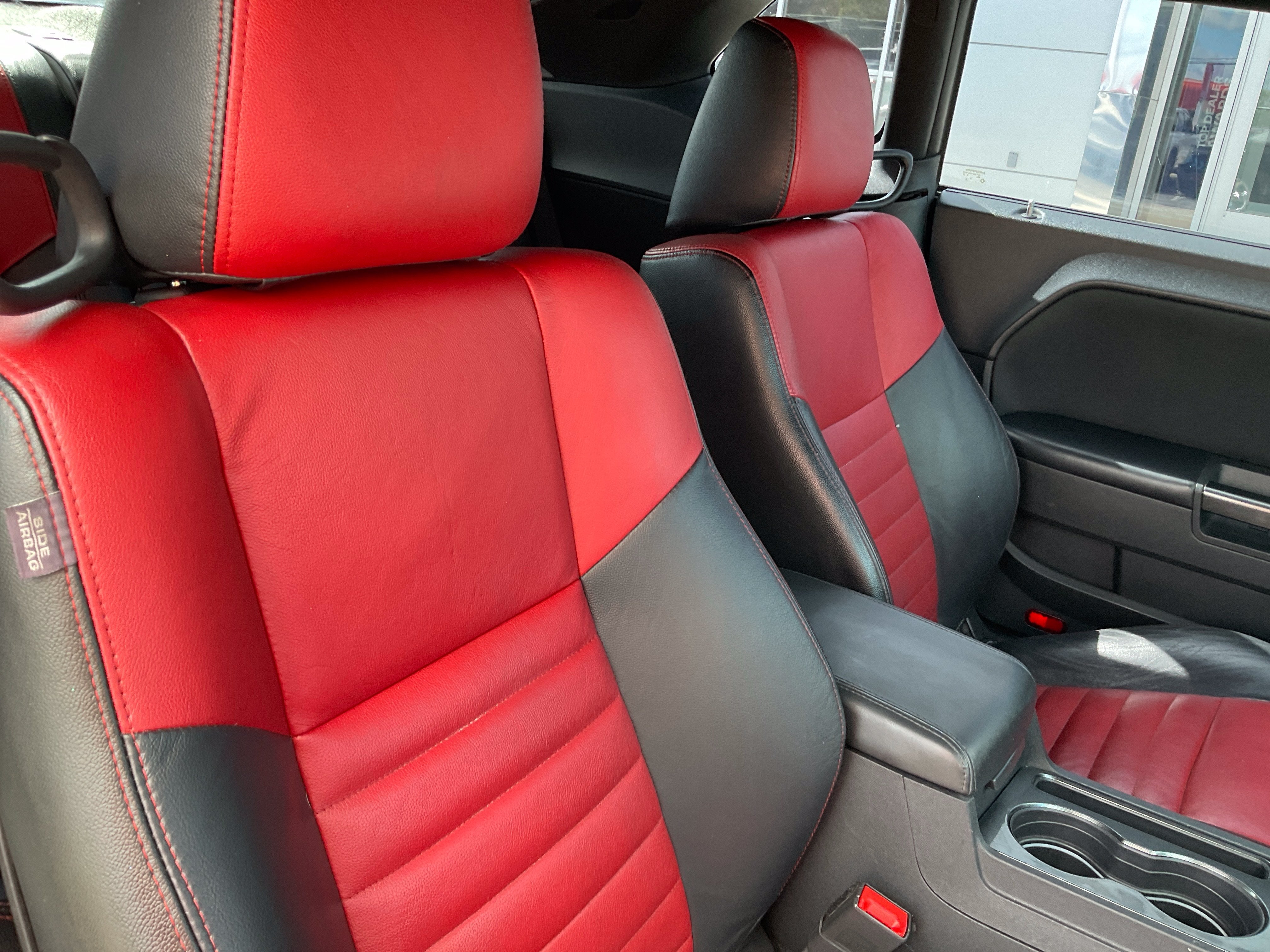 2014 Dodge Challenger SXT