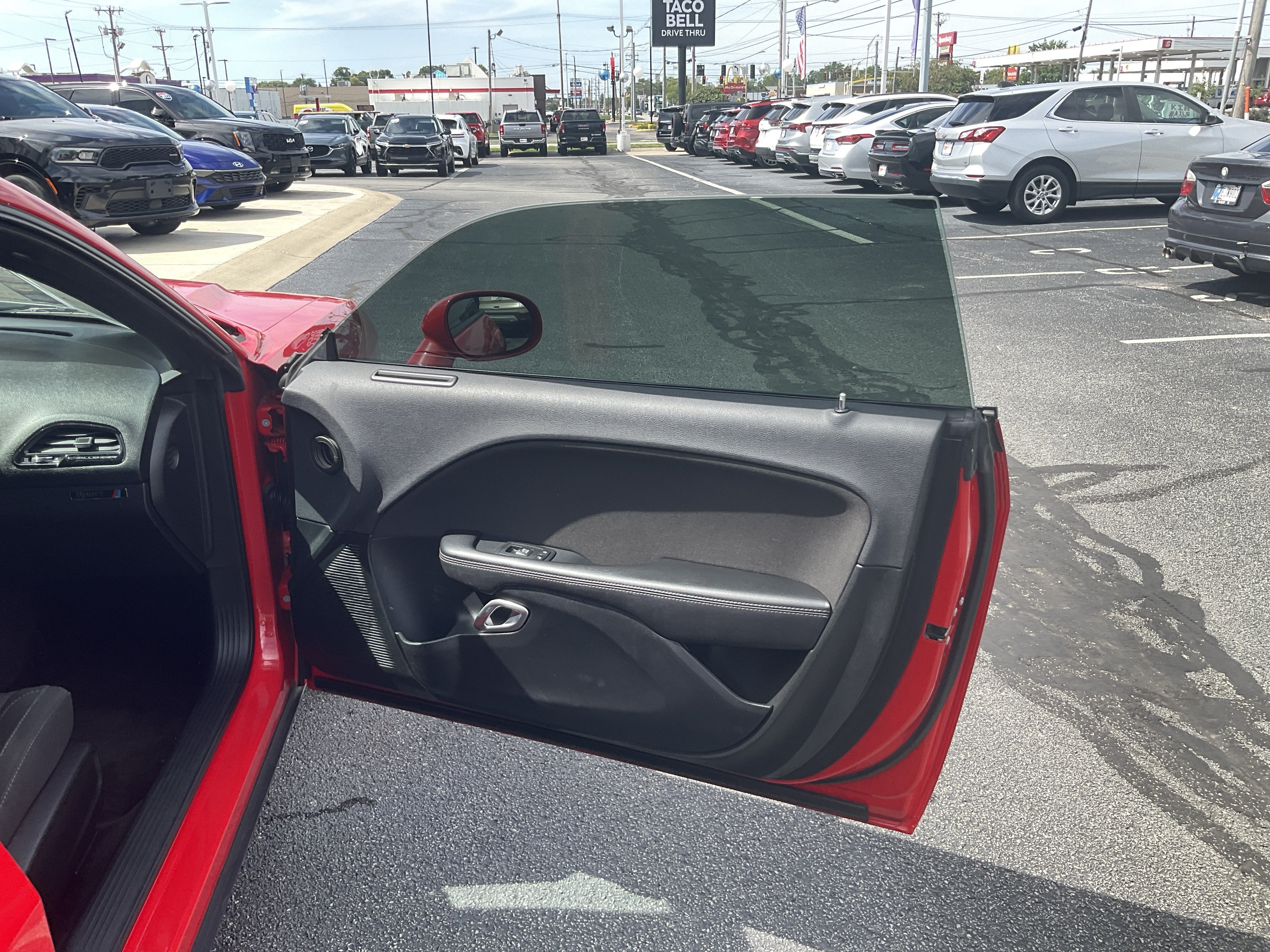 2017 Dodge Challenger SXT