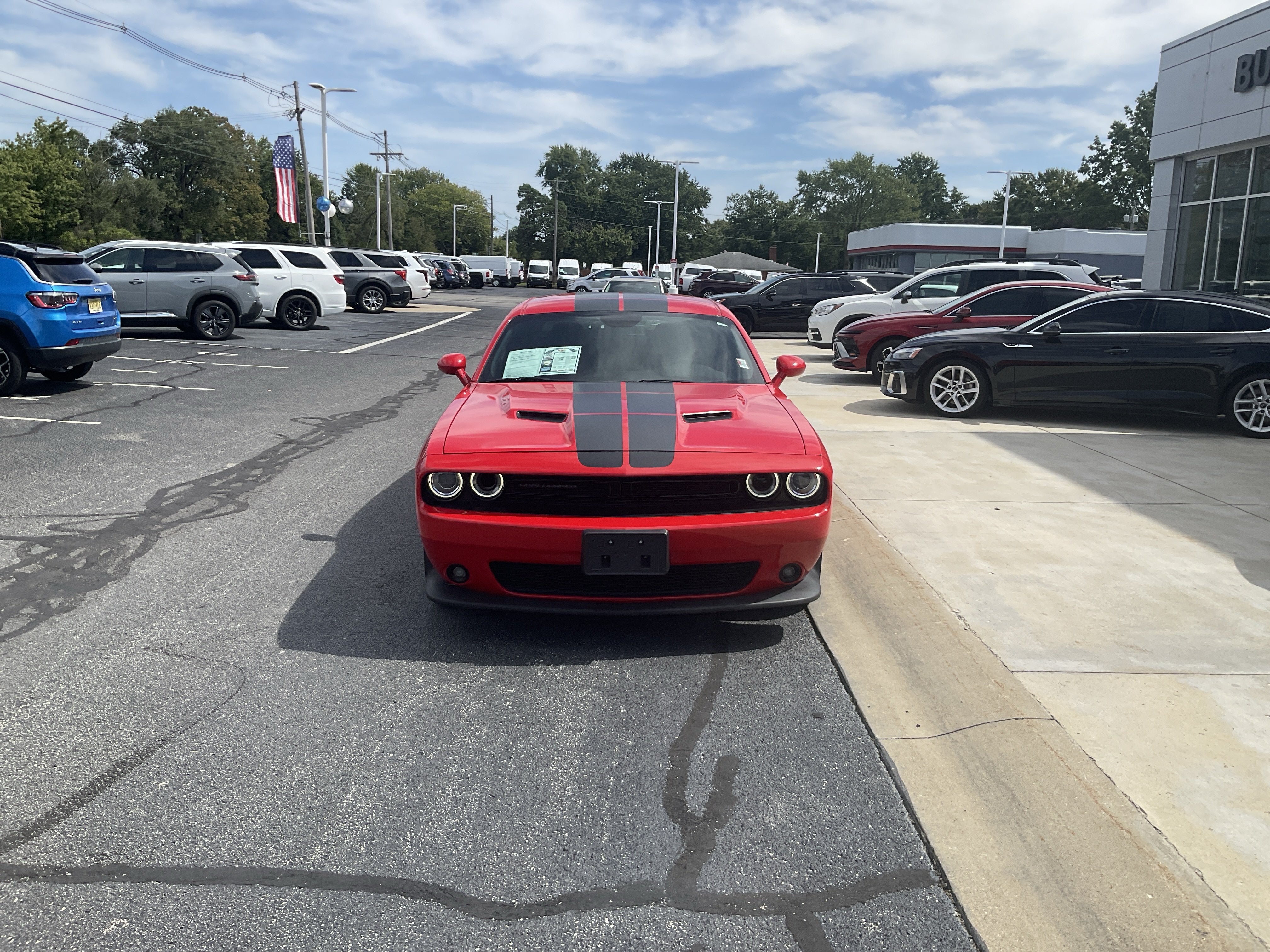 2017 Dodge Challenger SXT