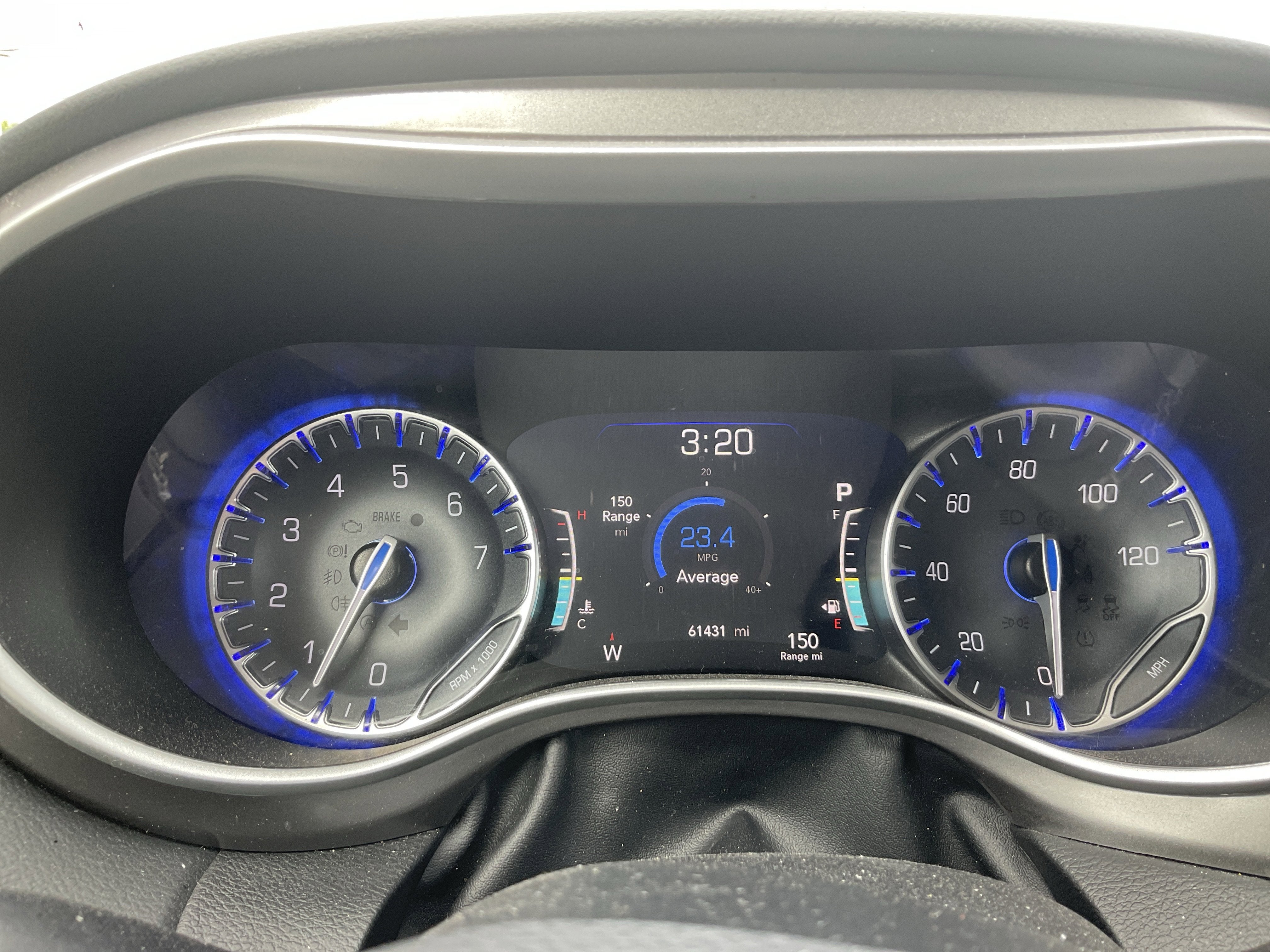 2024 Chrysler Pacifica Touring L