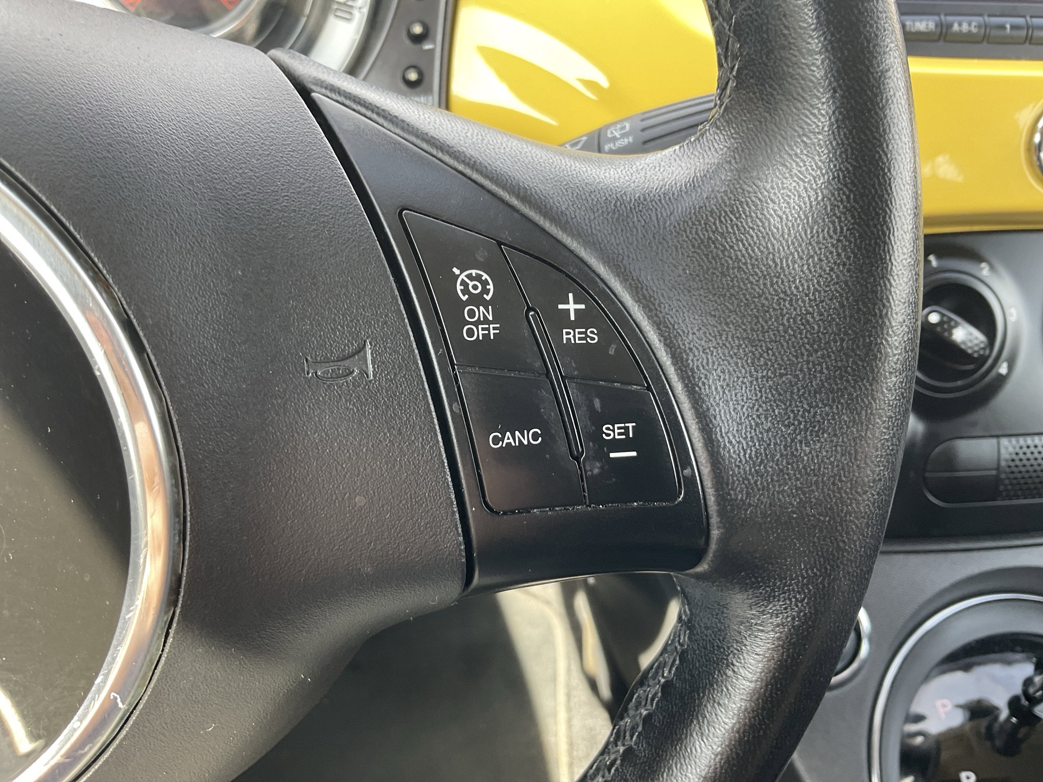 2012 FIAT 500 Pop