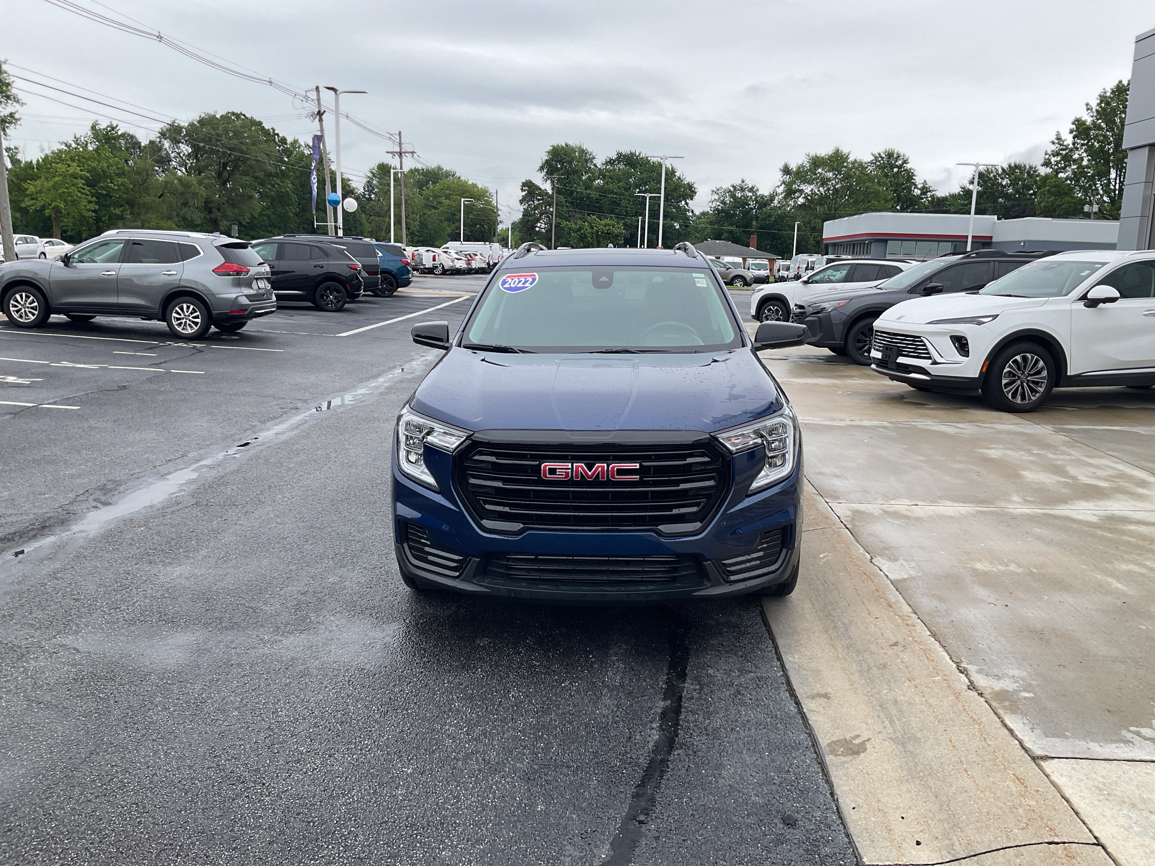 2022 GMC Terrain SLE