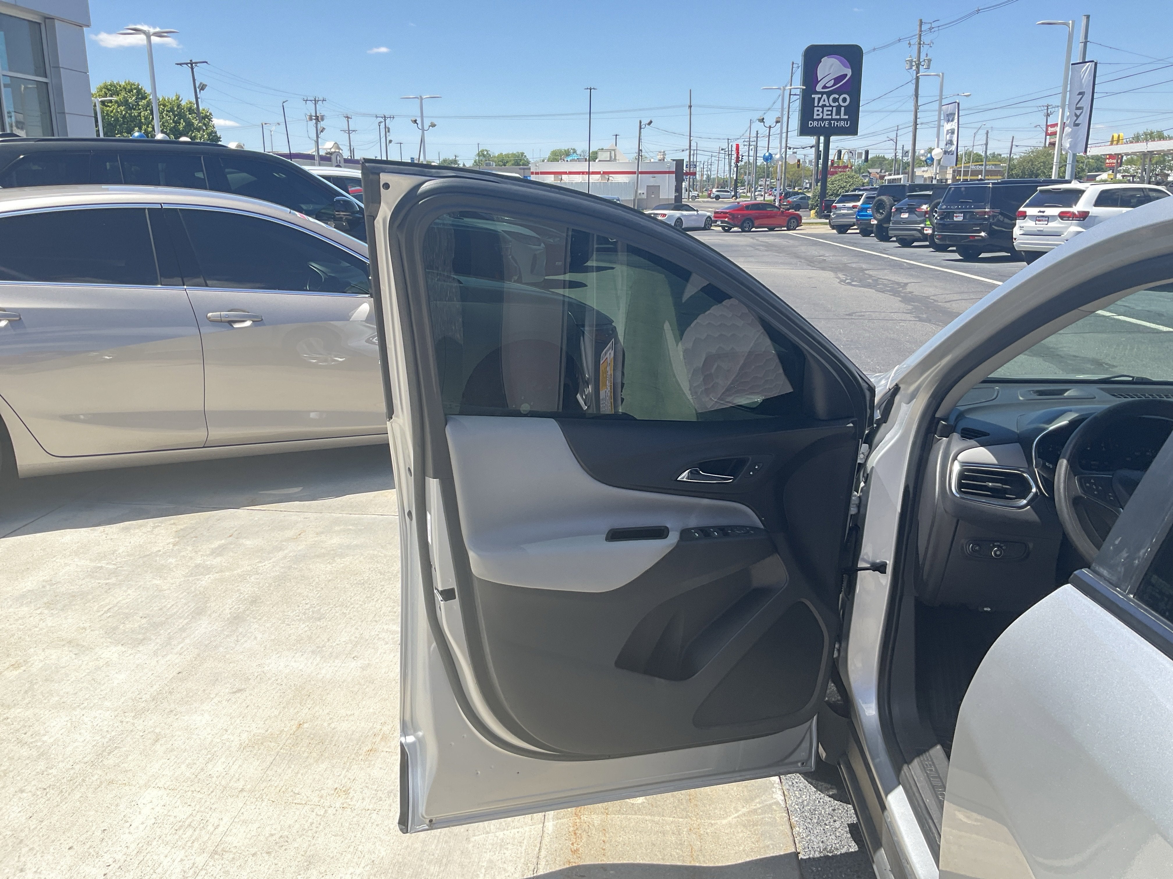 2021 Chevrolet Equinox LS