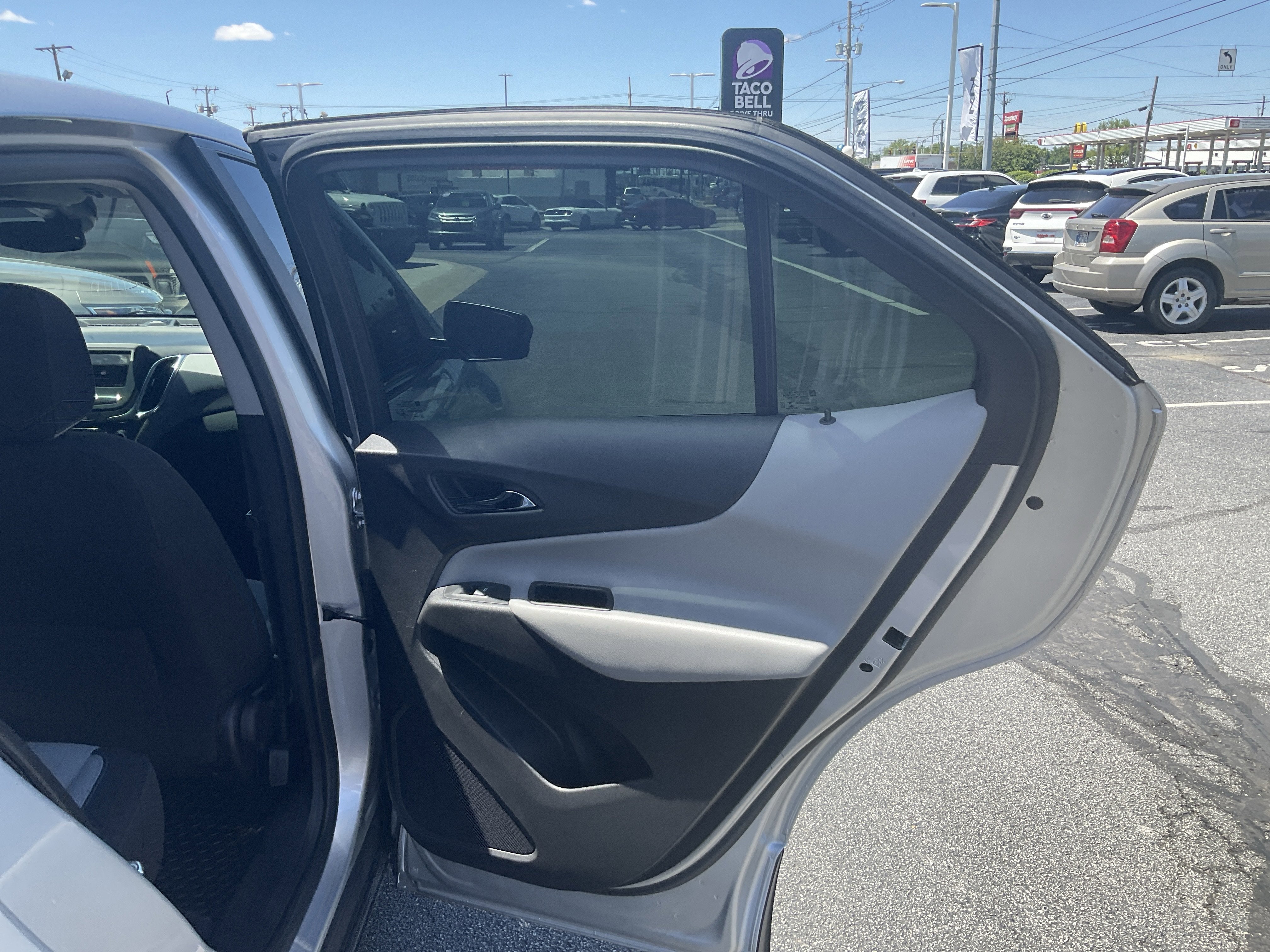 2021 Chevrolet Equinox LS