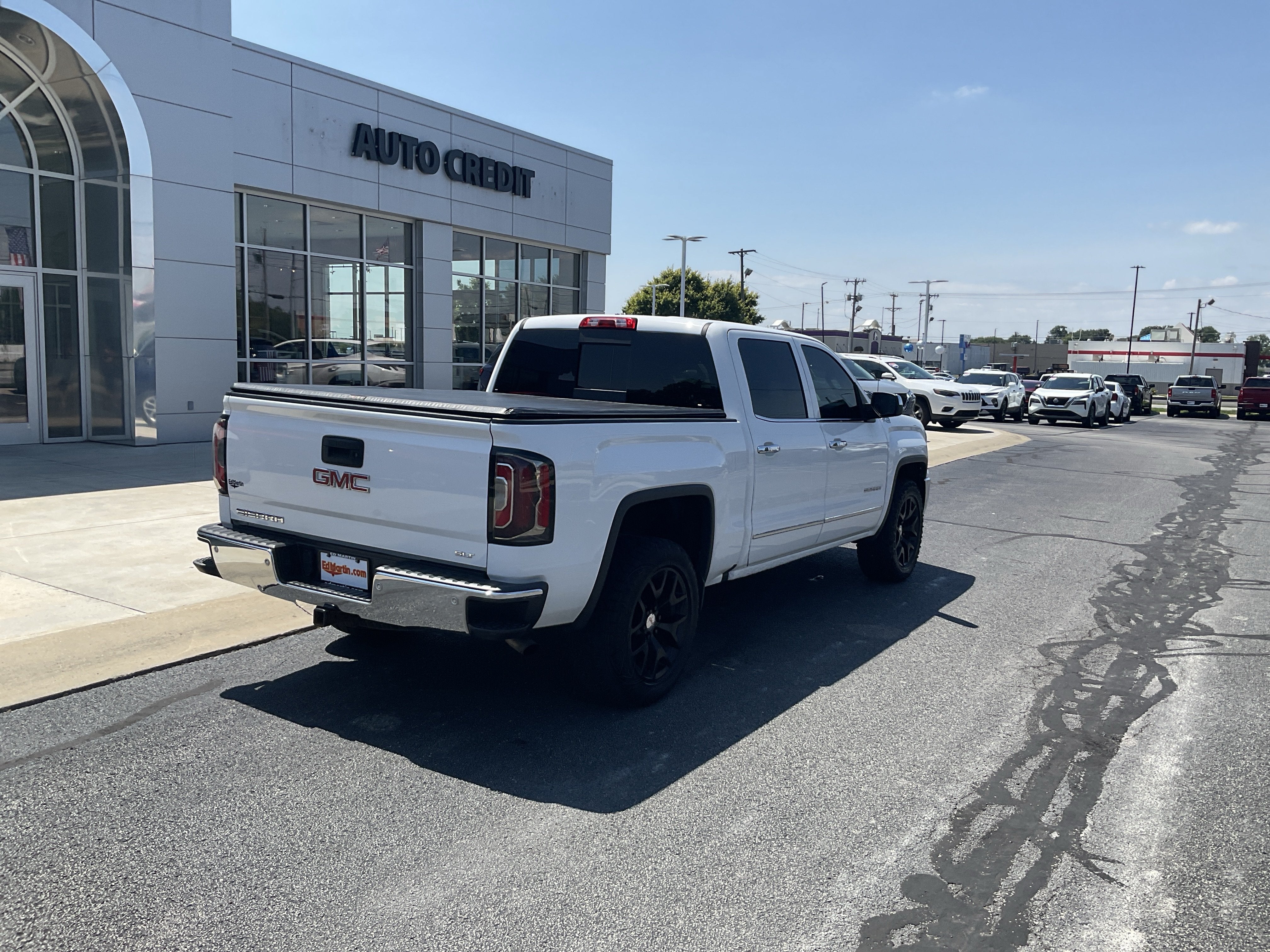 2017 GMC Sierra 1500 SLT