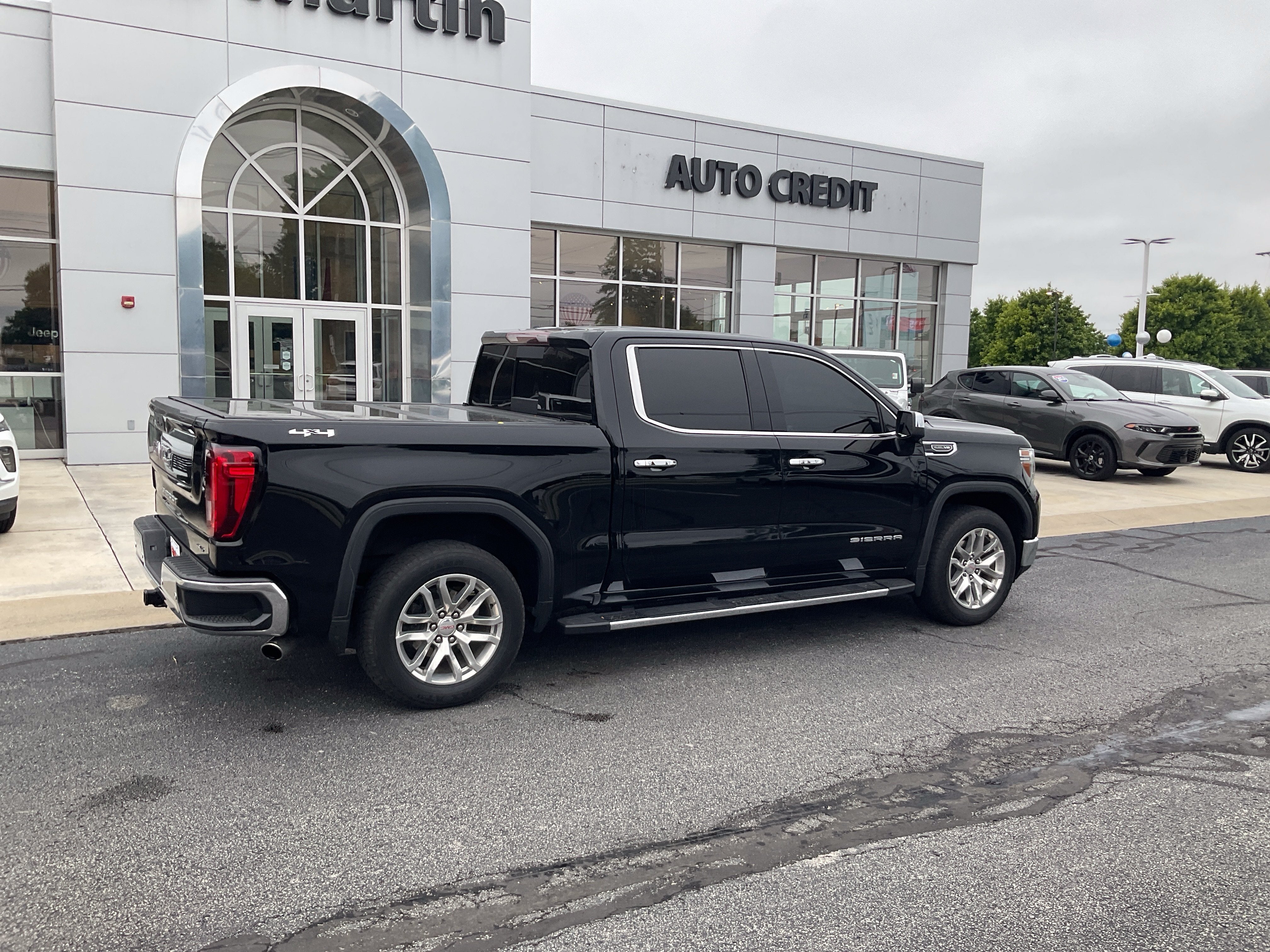 2019 GMC Sierra 1500 SLT
