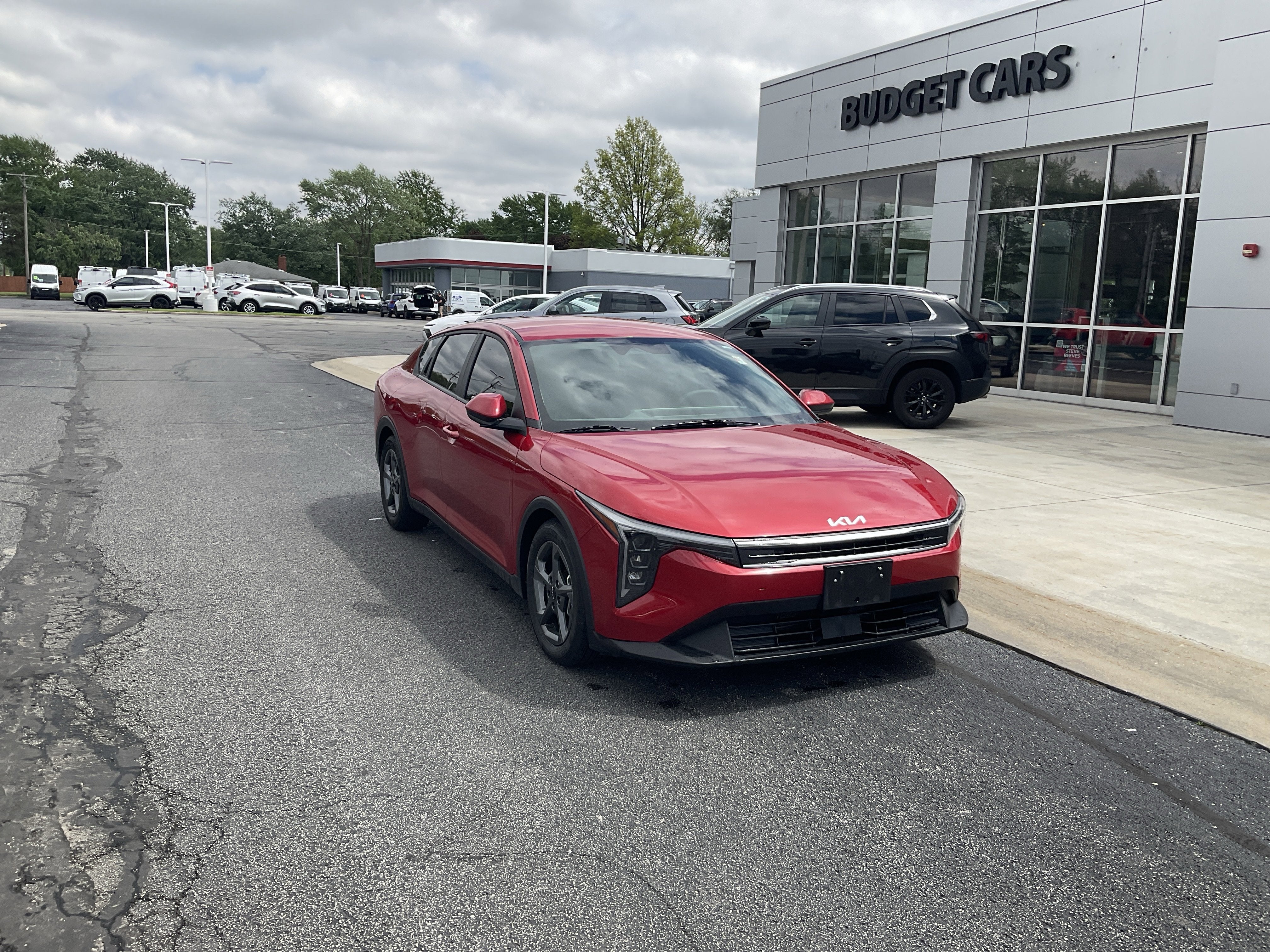 2025 Kia K4 LXS