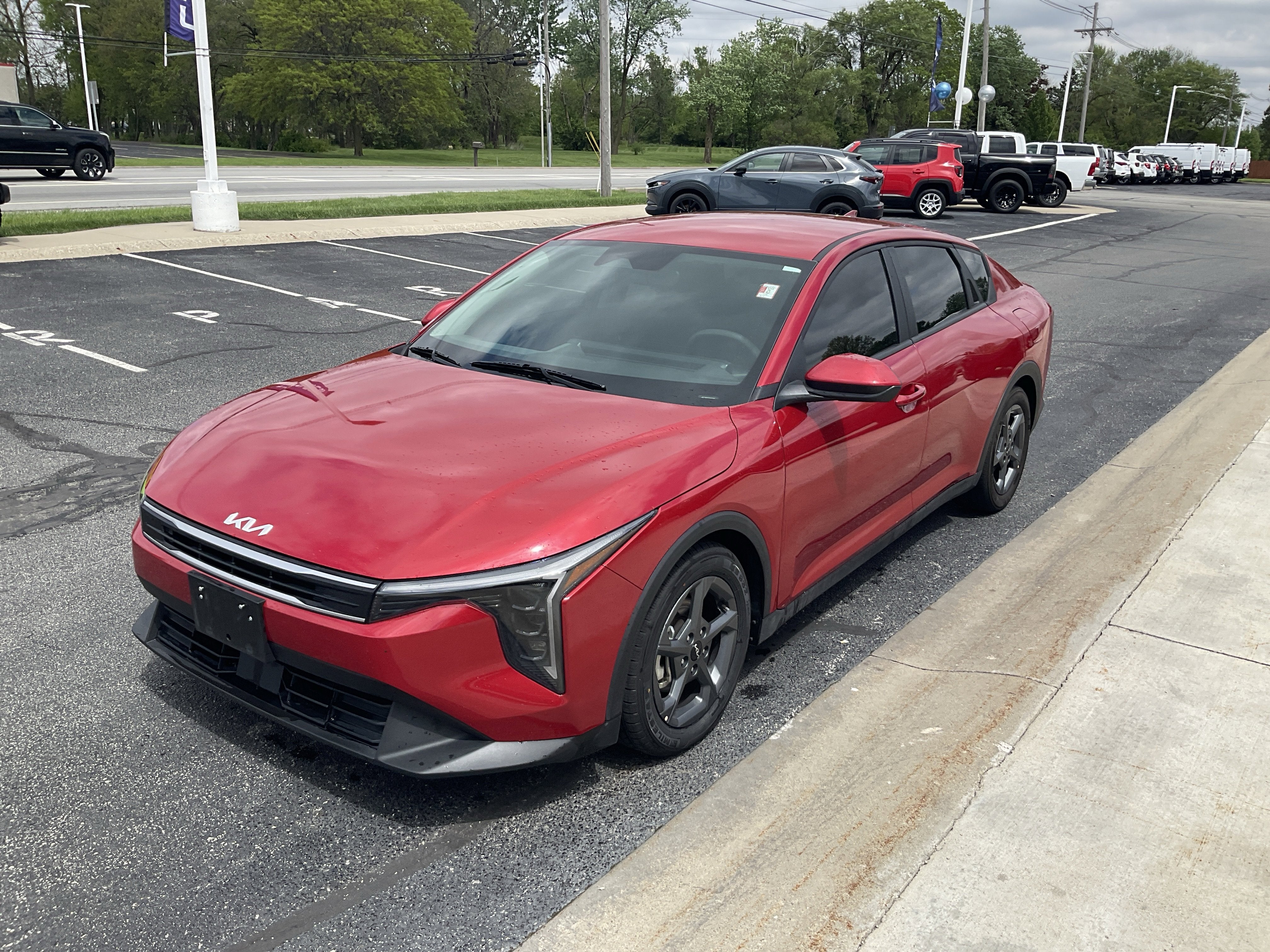 2025 Kia K4 LXS