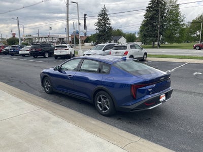 2025 Kia K4 LXS