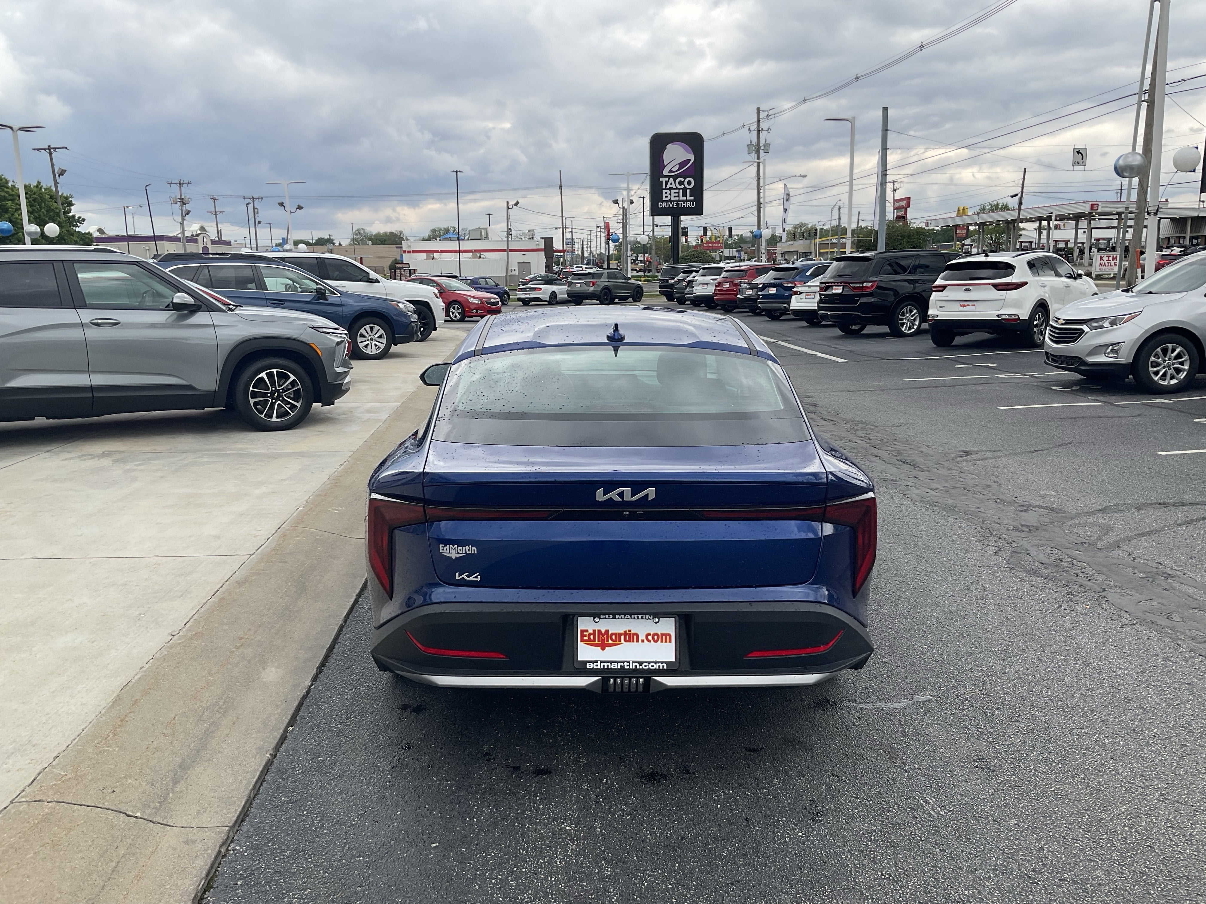 2025 Kia K4 LXS