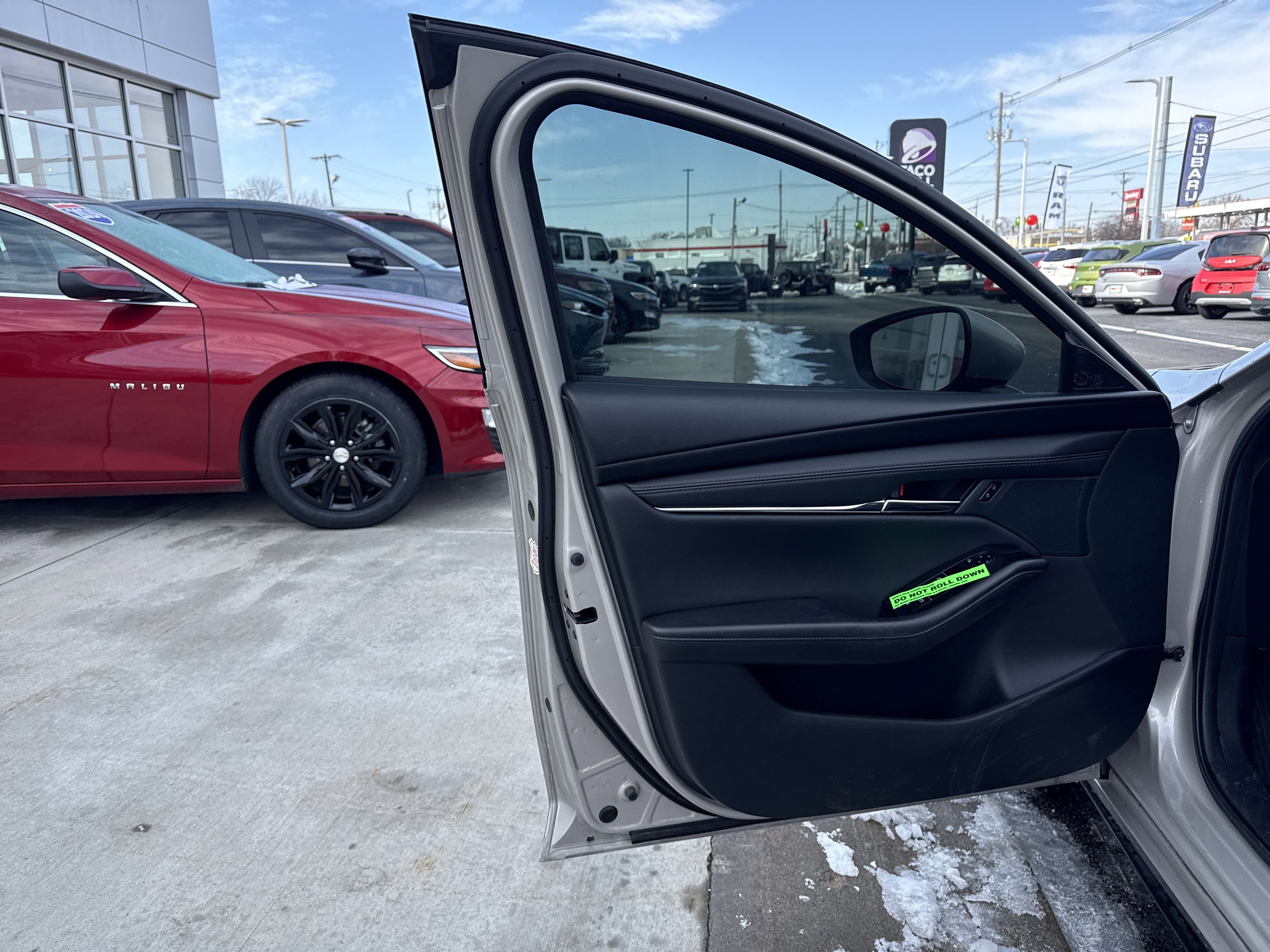 2025 Mazda Mazda3 2.5 S Preferred Package