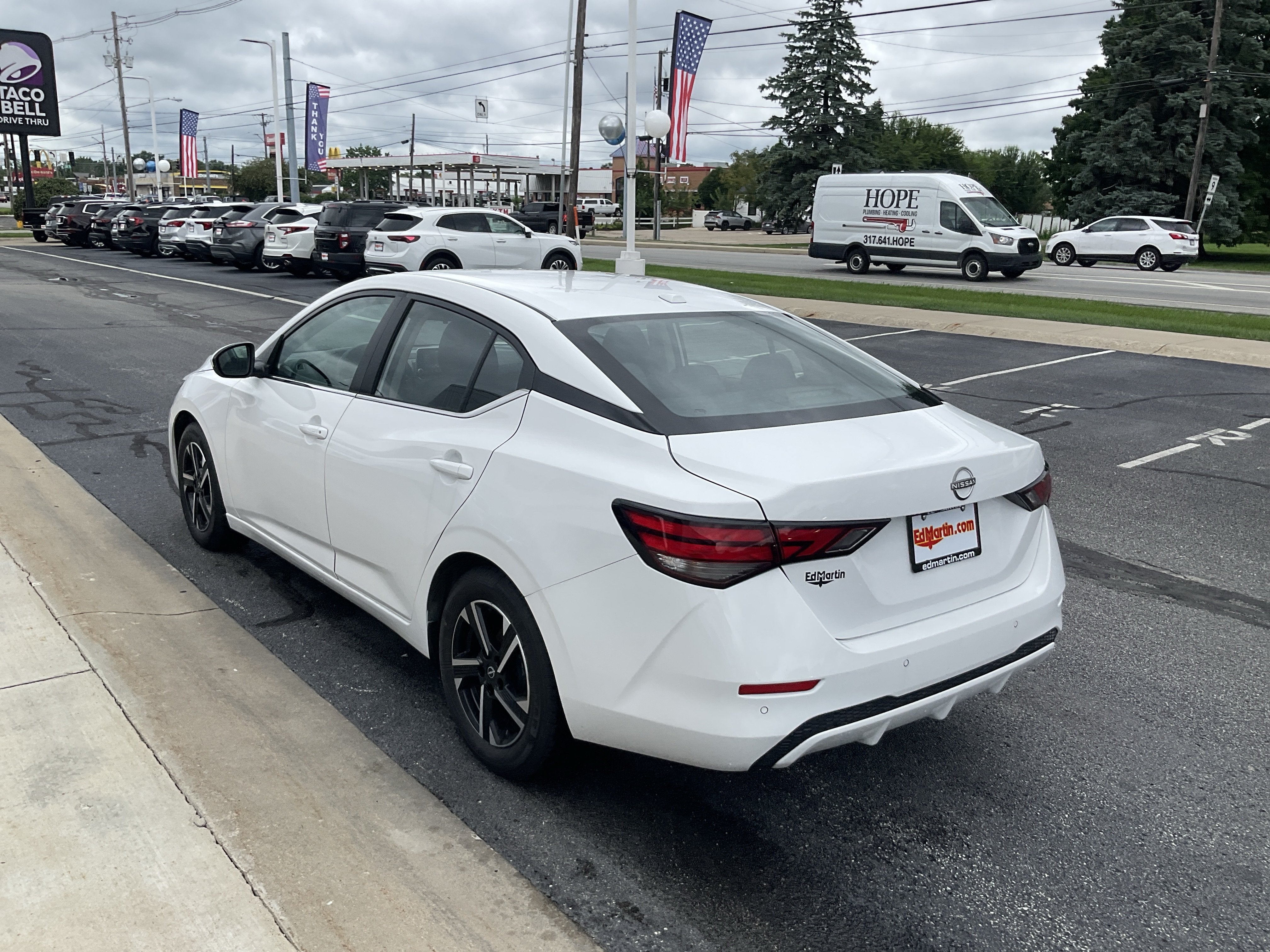 2024 Nissan Sentra SV