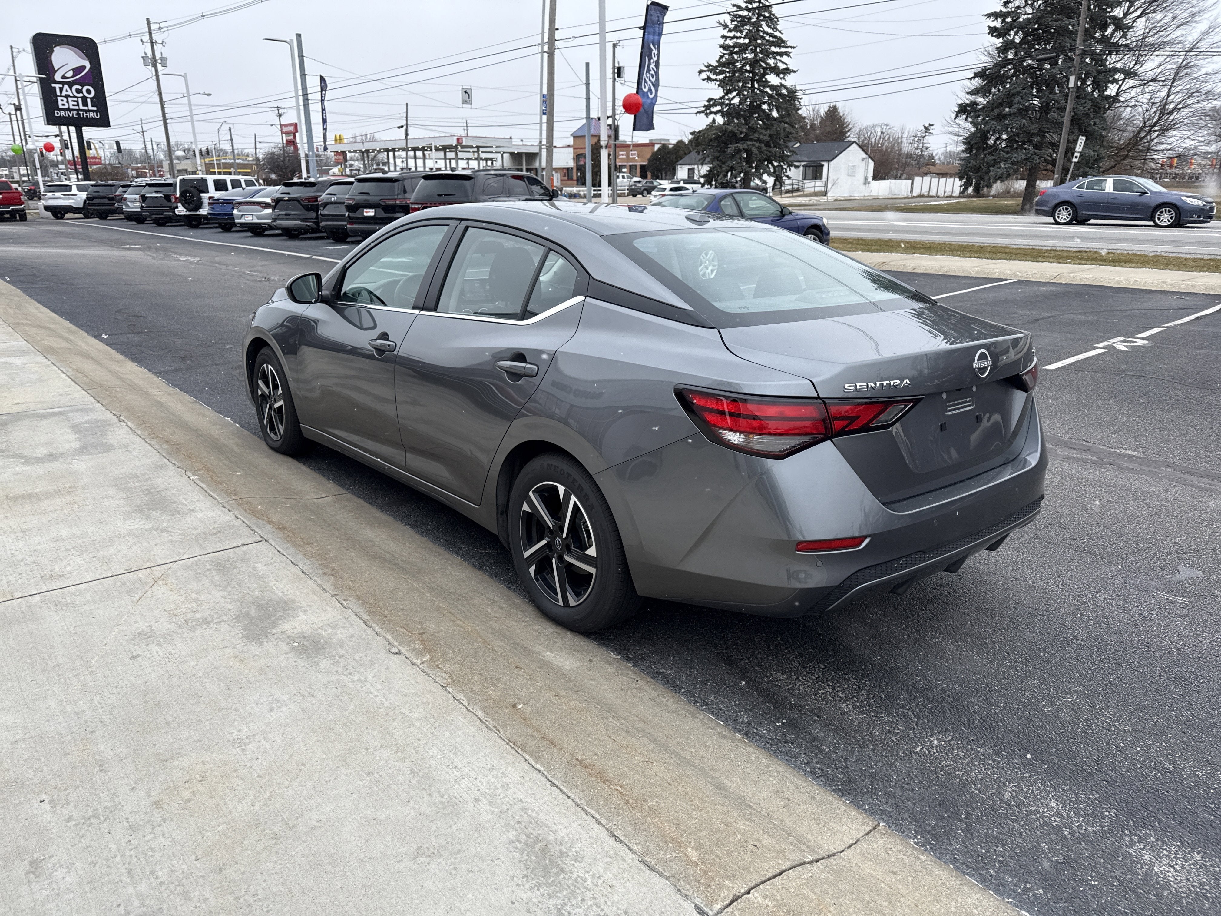2024 Nissan Sentra SV