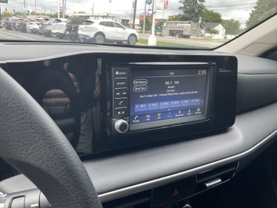 2025 Nissan Kicks S