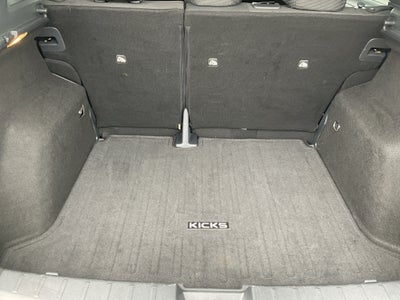 2025 Nissan Kicks S
