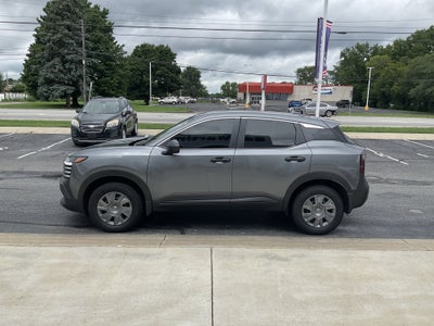 2025 Nissan Kicks S