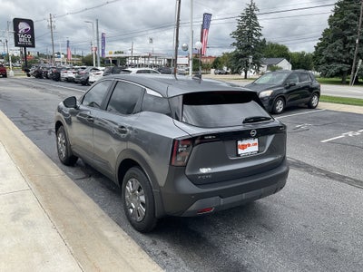 2025 Nissan Kicks S