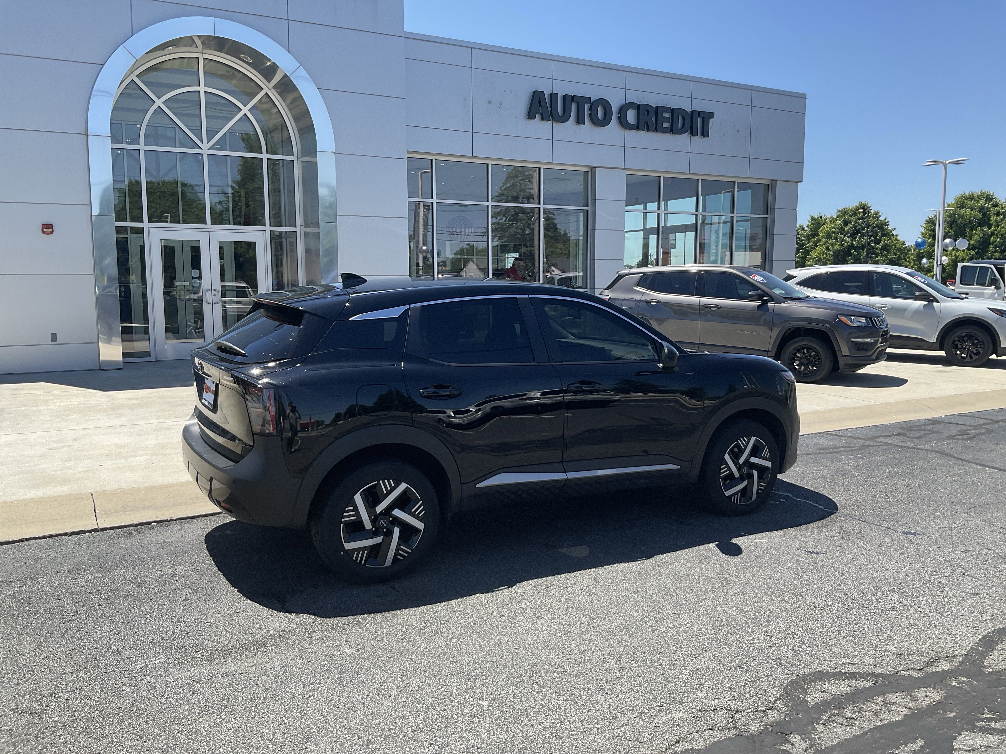 2025 Nissan Kicks SV