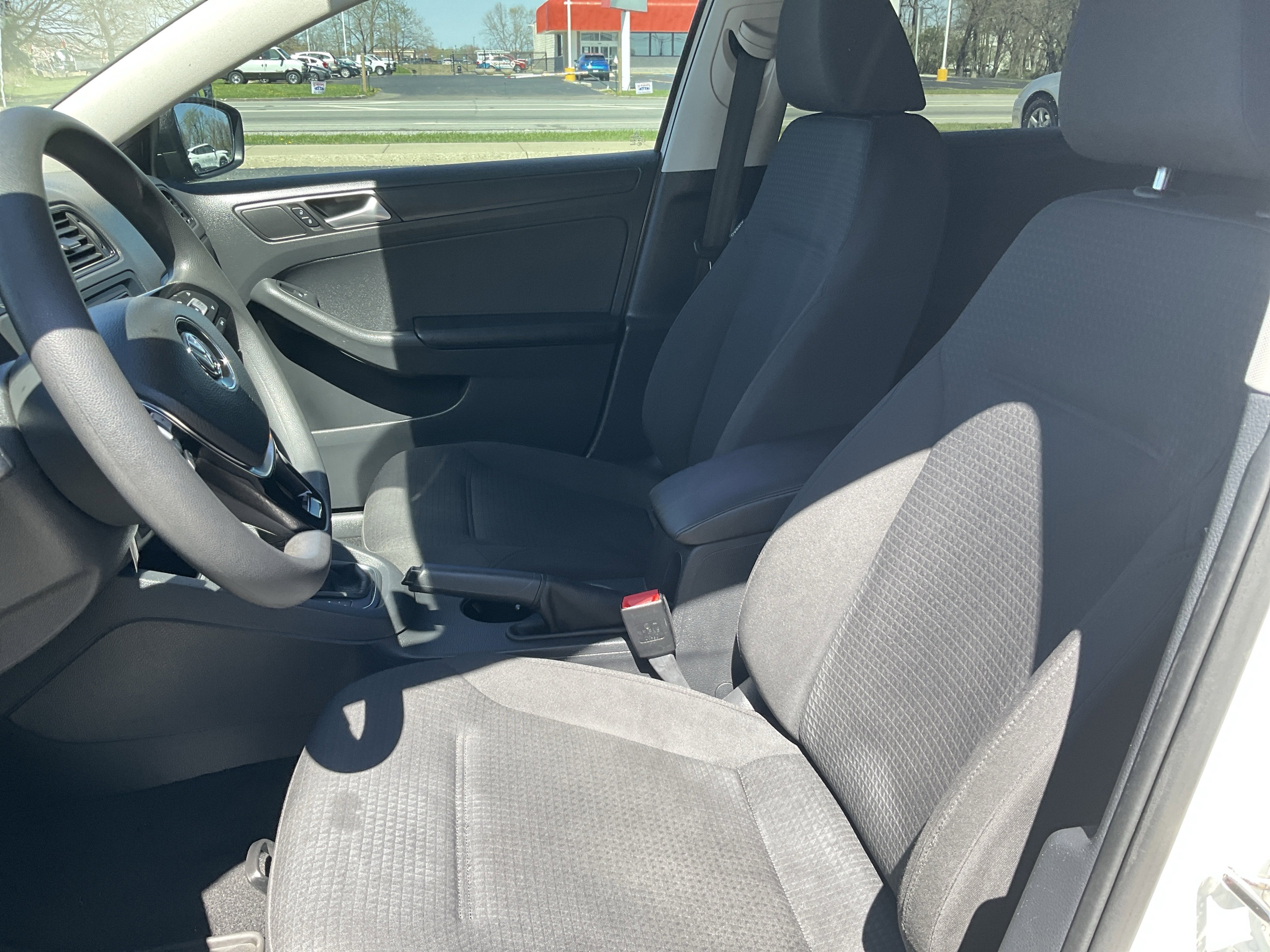 2015 Volkswagen Jetta 2.0L S