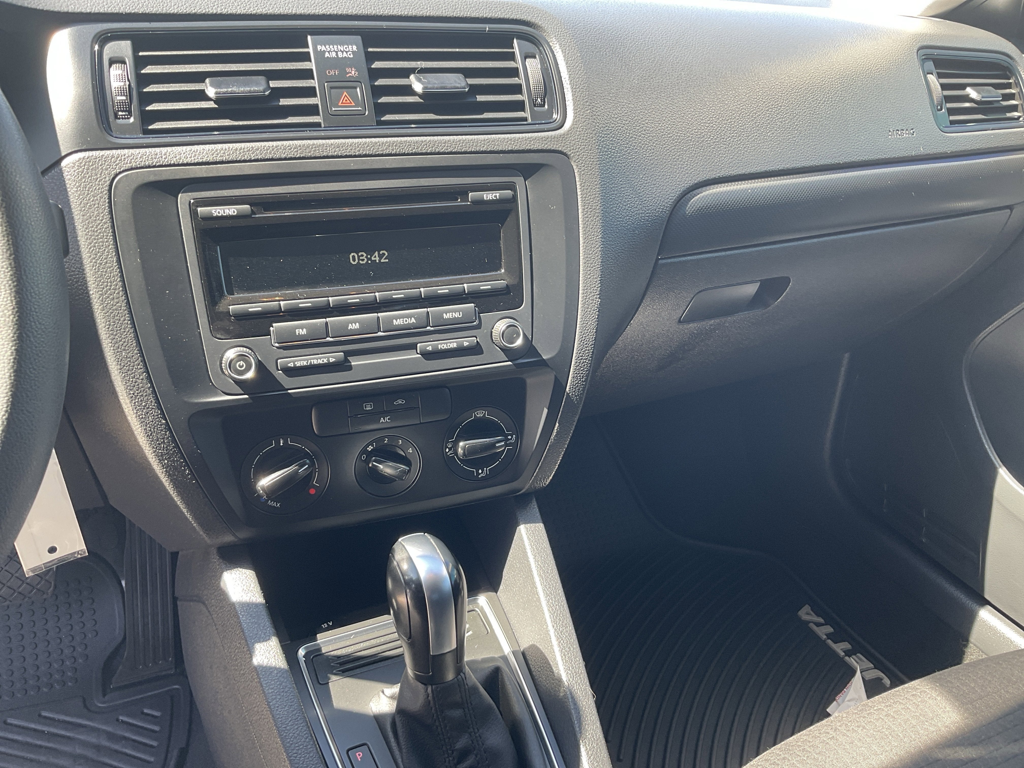 2015 Volkswagen Jetta 2.0L S