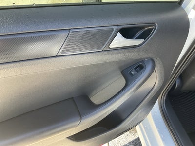 2015 Volkswagen Jetta 2.0L S