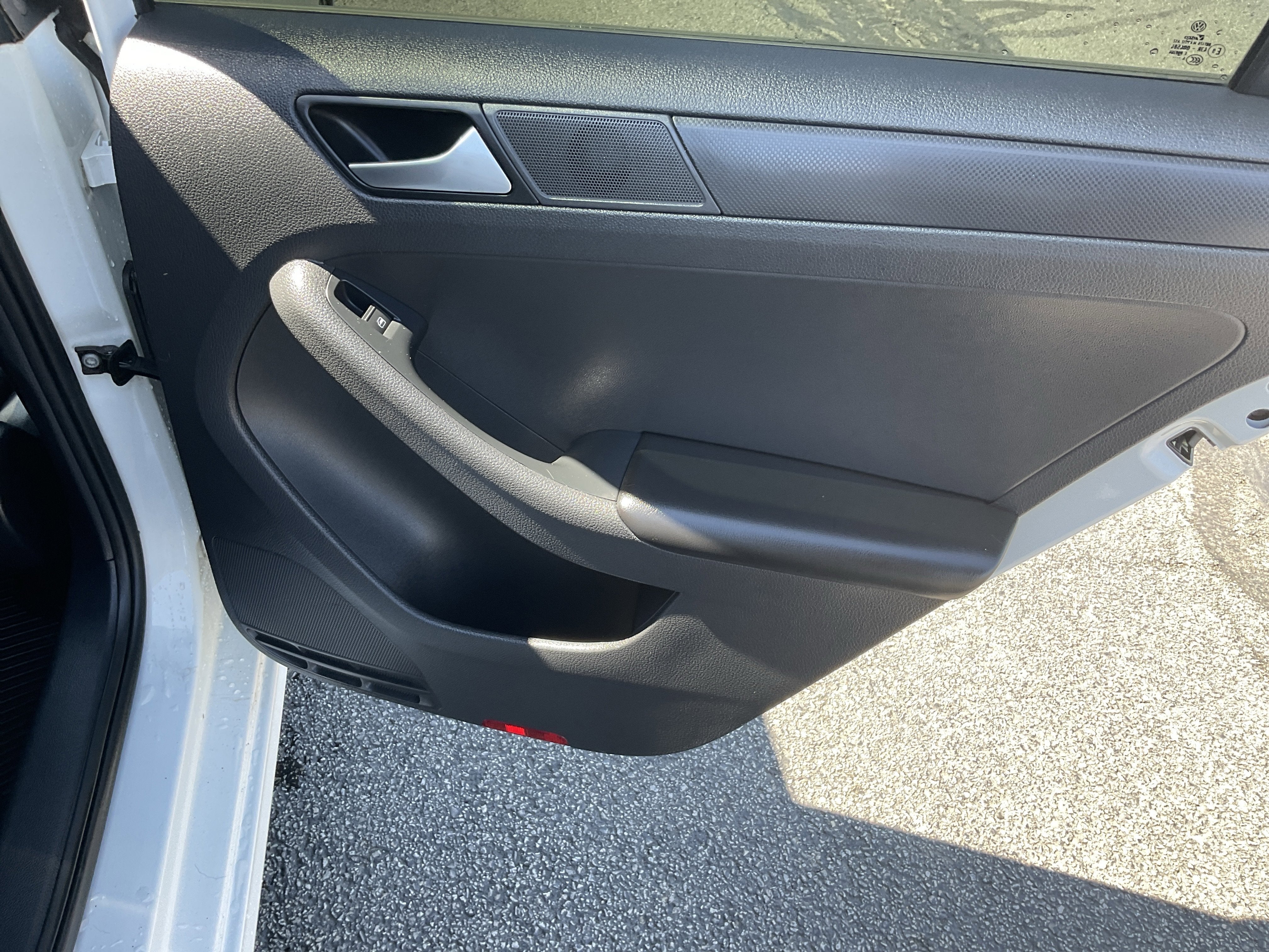 2015 Volkswagen Jetta 2.0L S