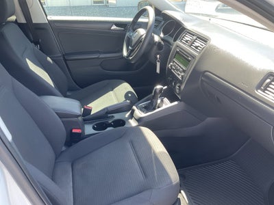 2015 Volkswagen Jetta 2.0L S