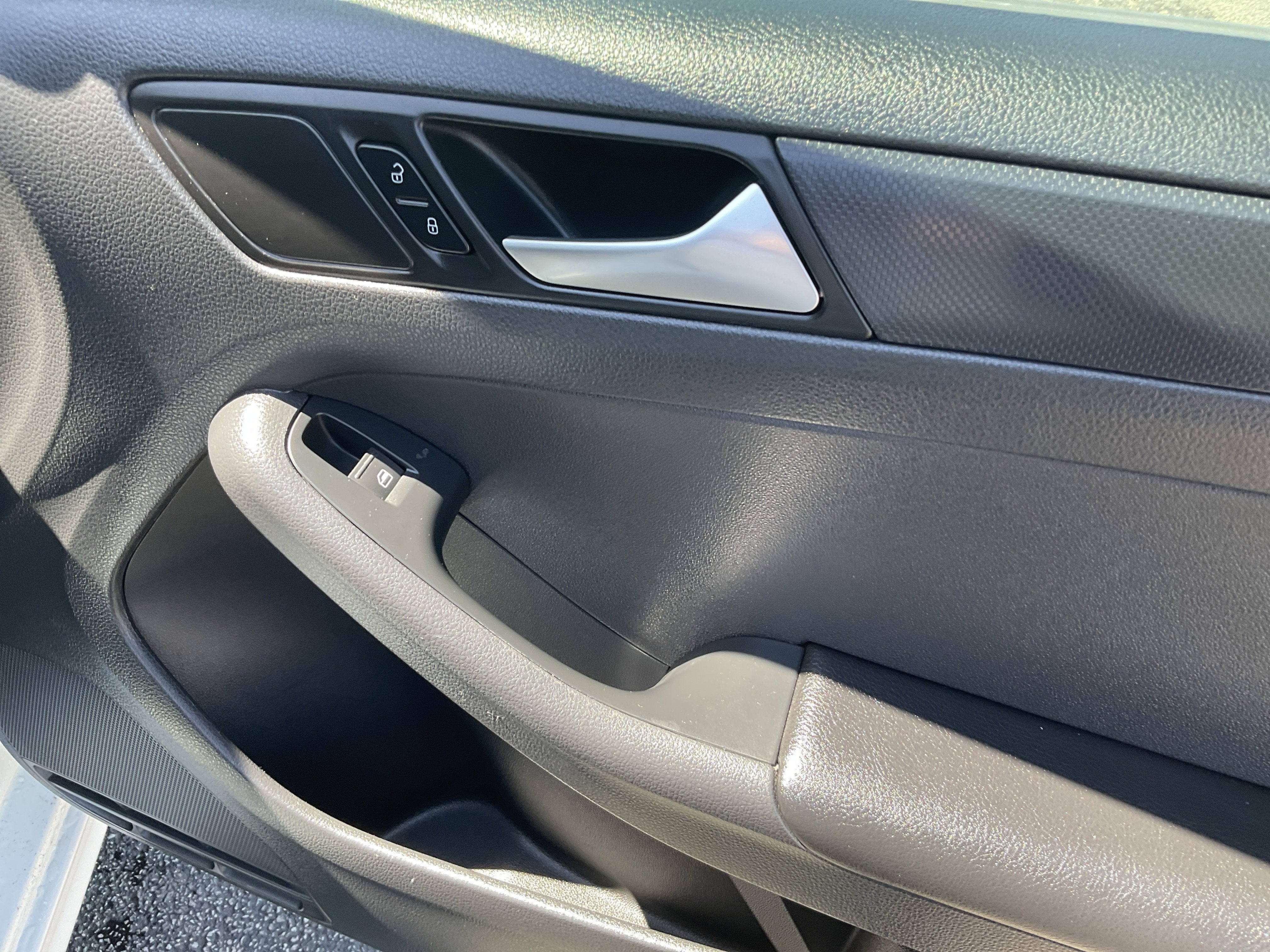 2015 Volkswagen Jetta 2.0L S