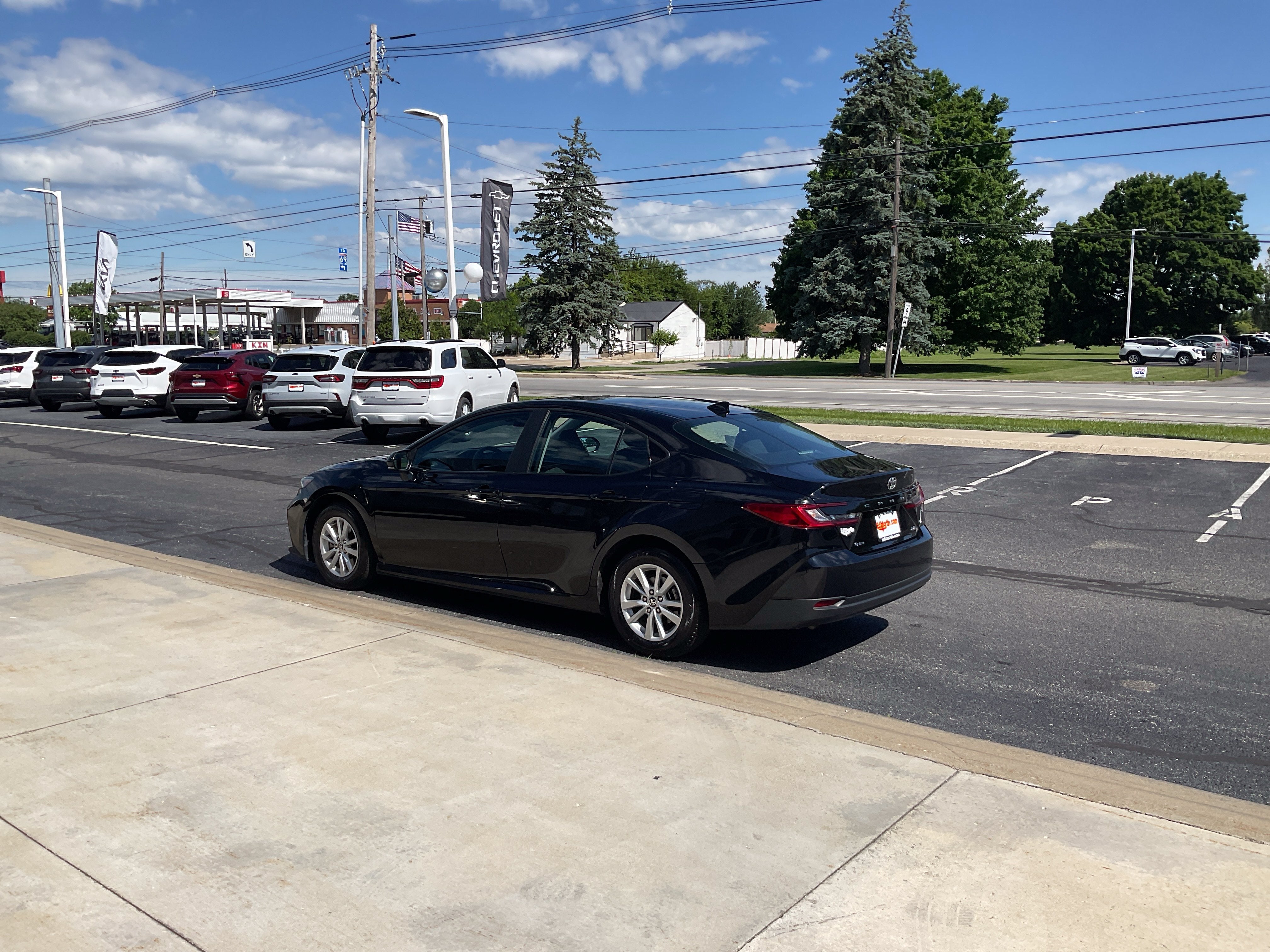2025 Toyota Camry LE