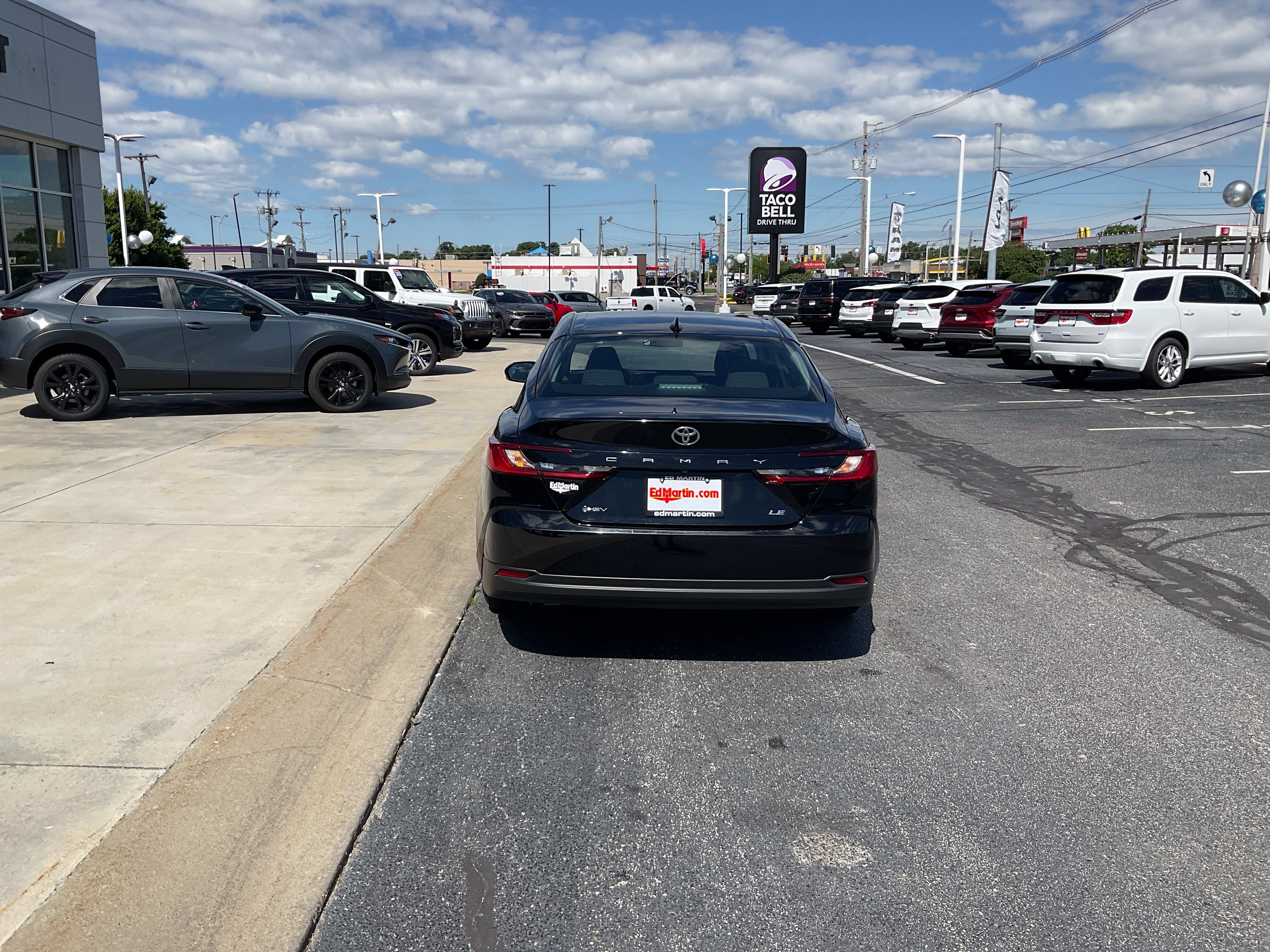 2025 Toyota Camry LE