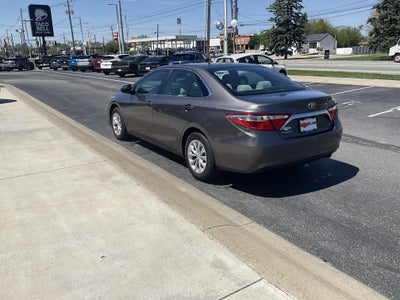 2016 Toyota Camry LE