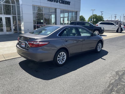 2016 Toyota Camry LE