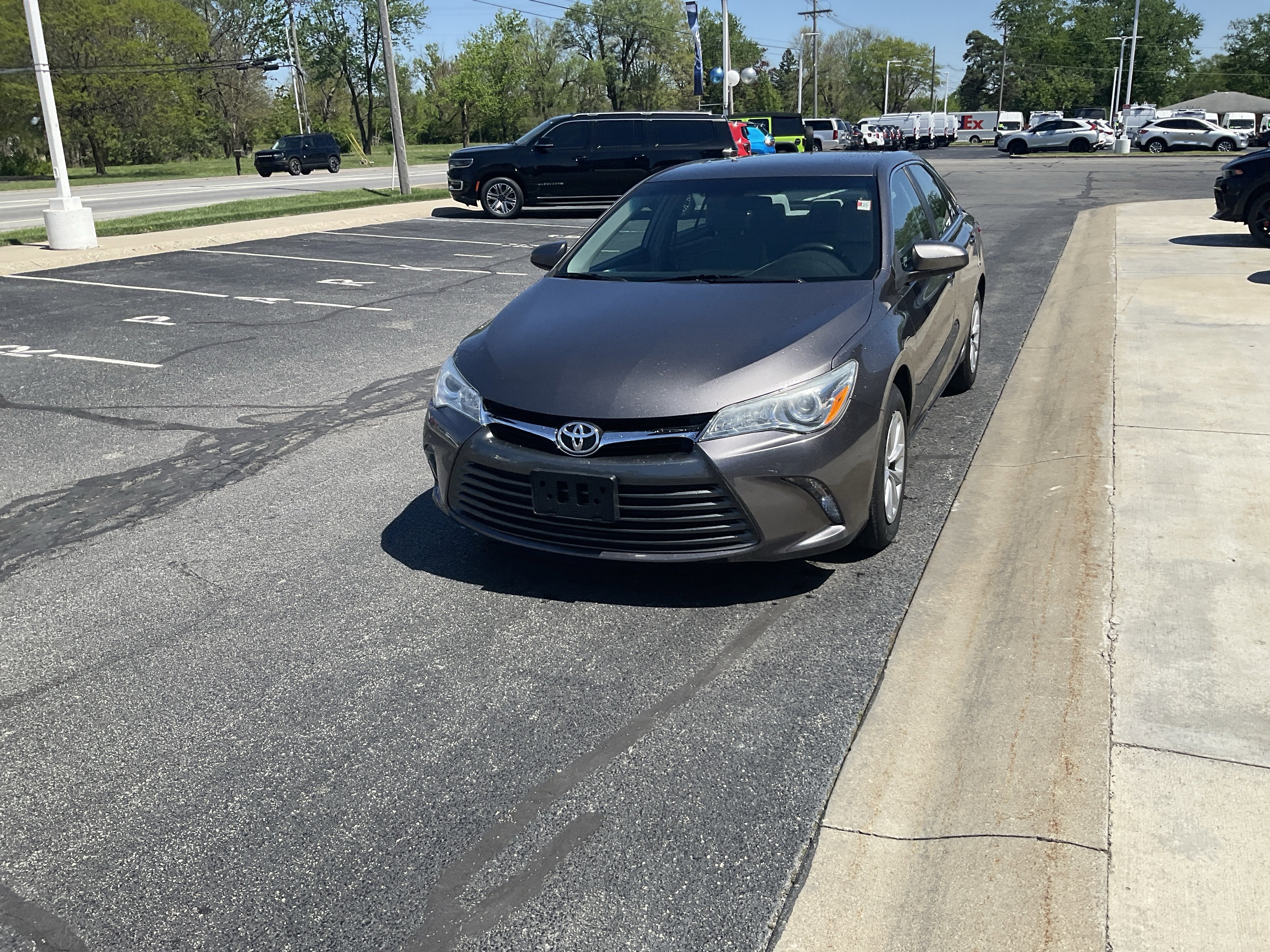 2016 Toyota Camry LE