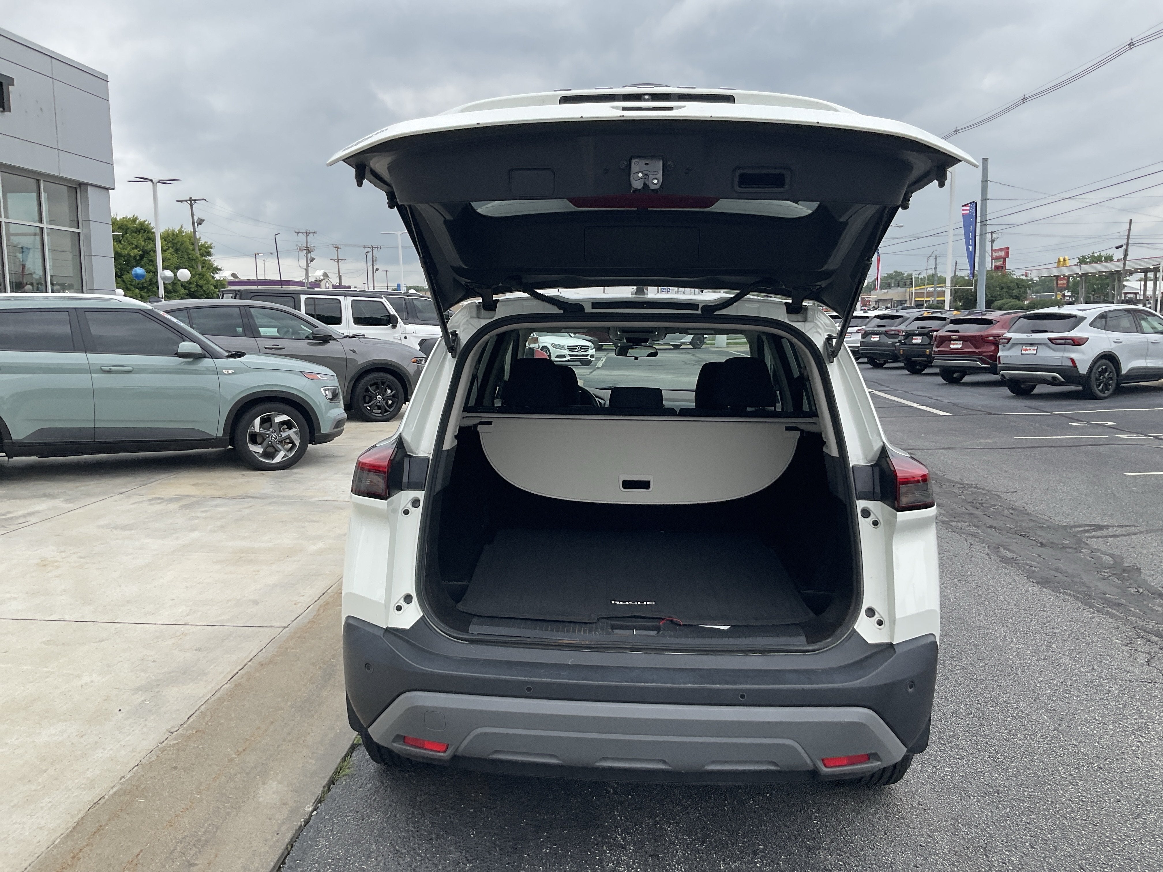 2023 Nissan Rogue S