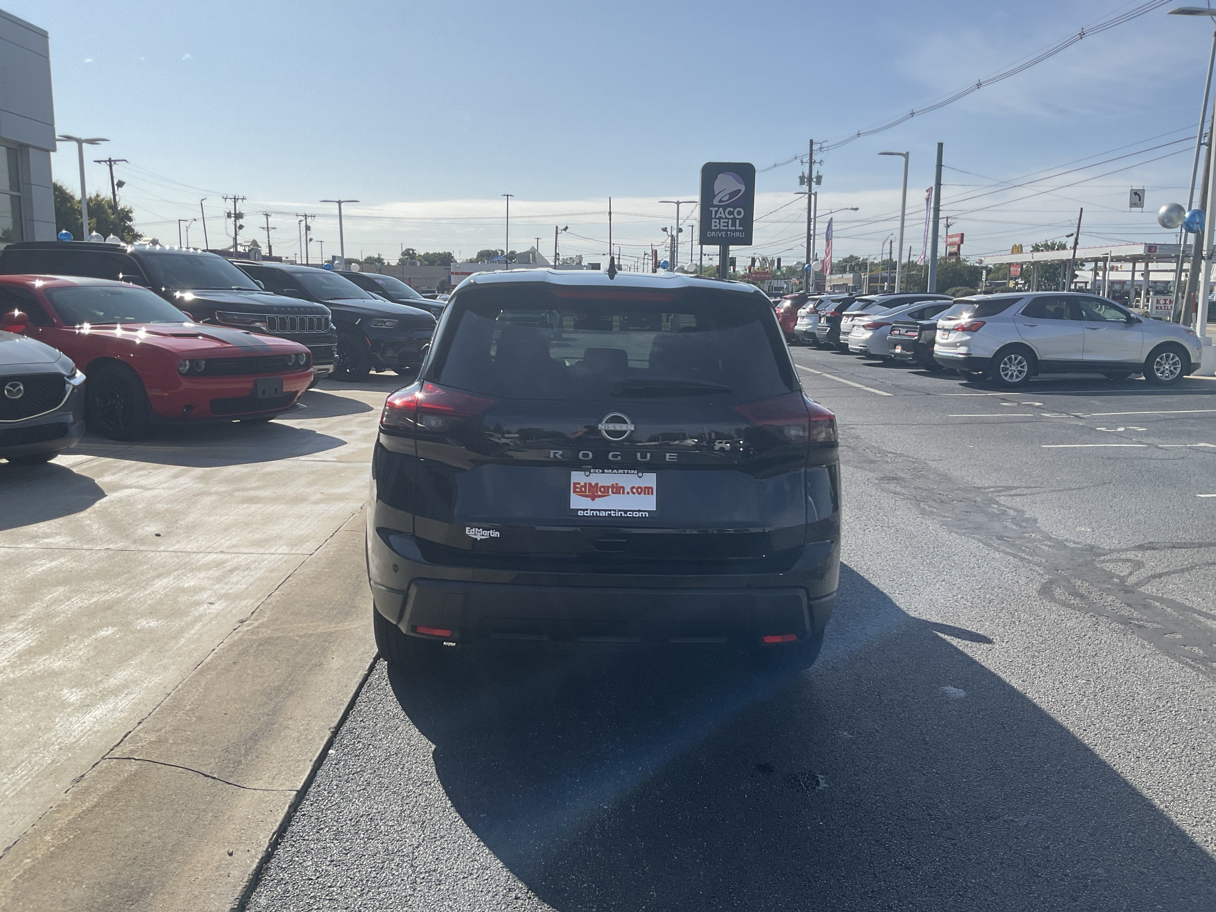 2025 Nissan Rogue SV