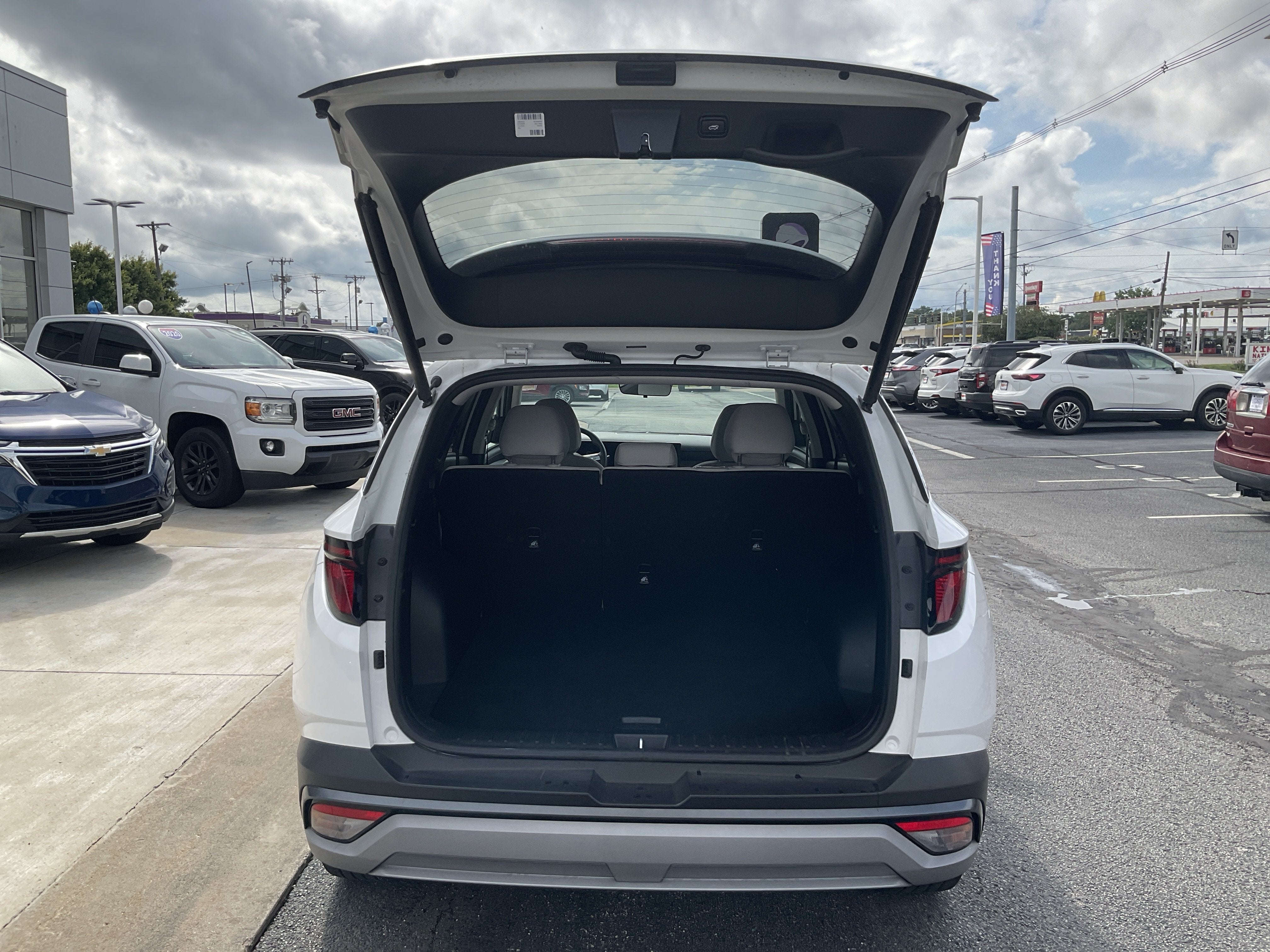 2025 Hyundai Tucson SEL