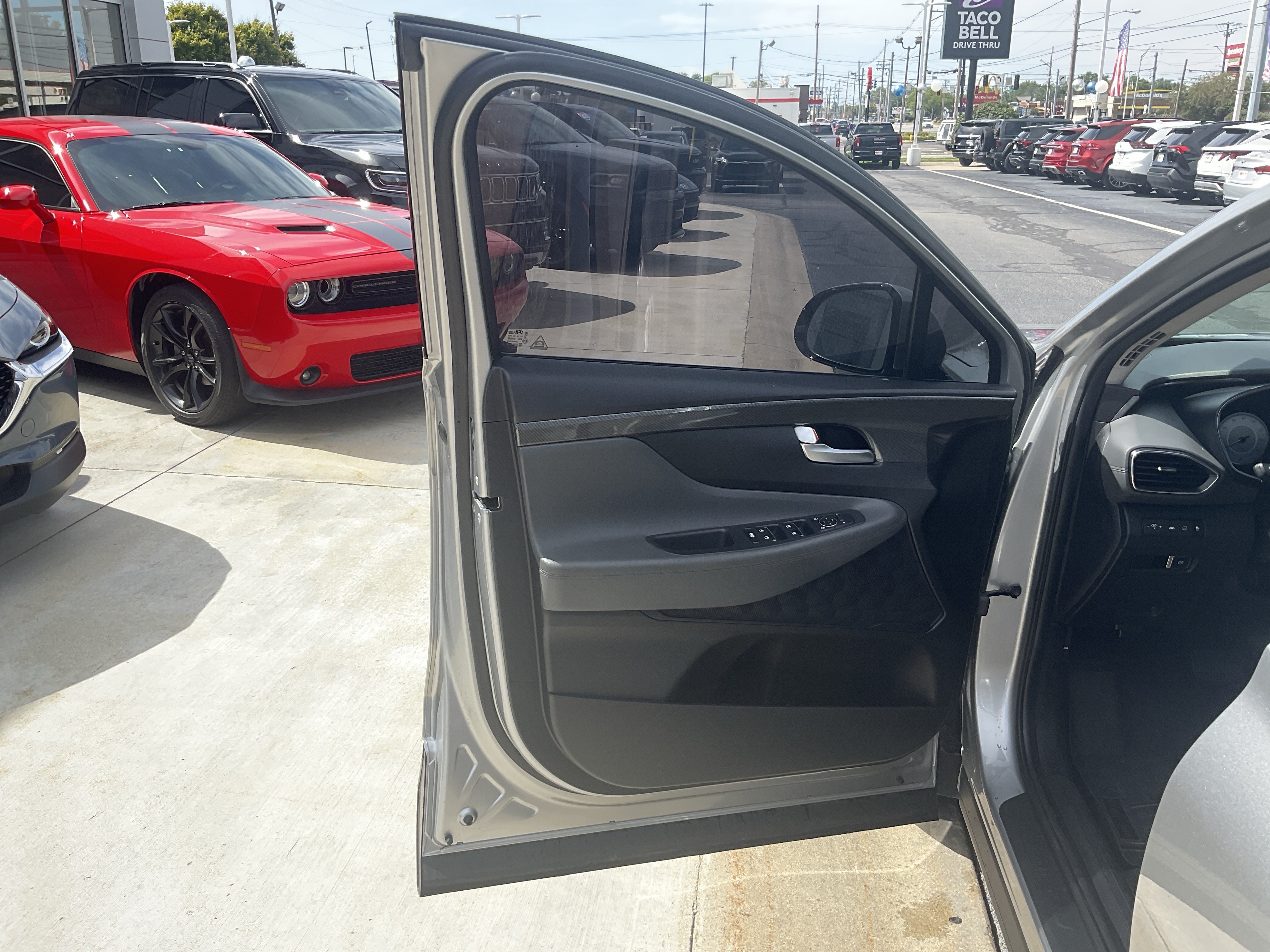 2022 Hyundai Santa Fe SEL - Photo 13
