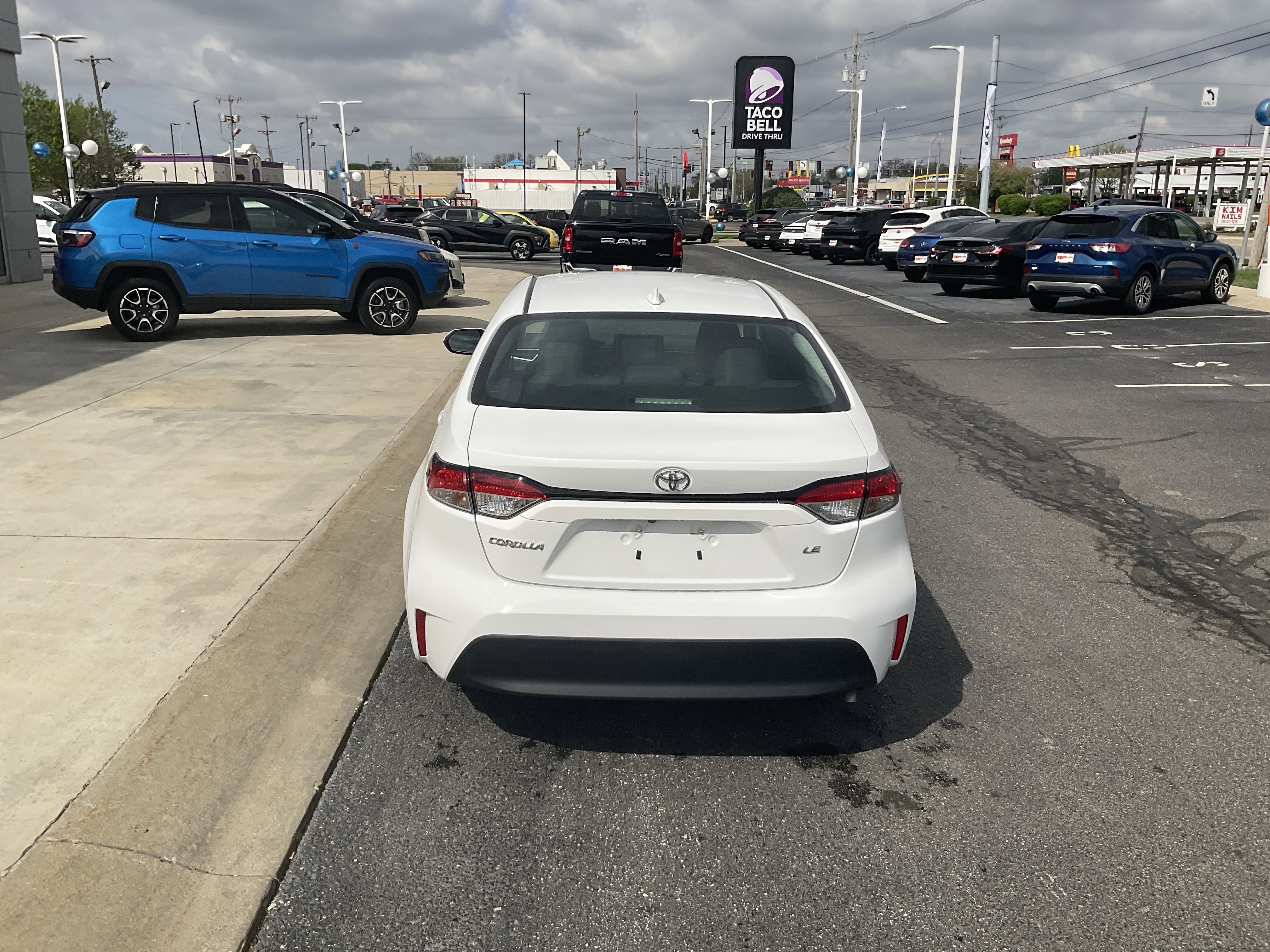 2023 Toyota Corolla LE