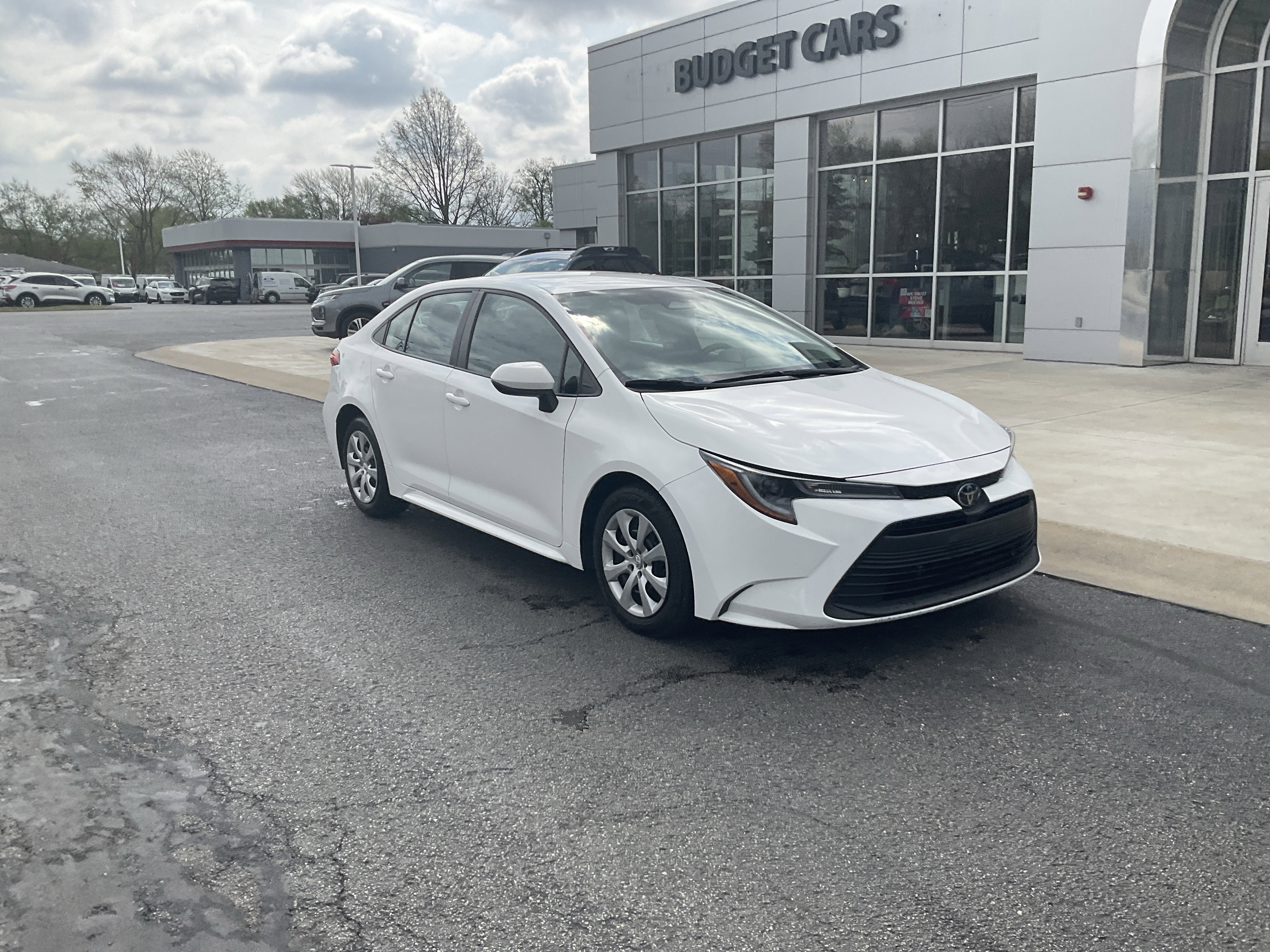 2023 Toyota Corolla LE