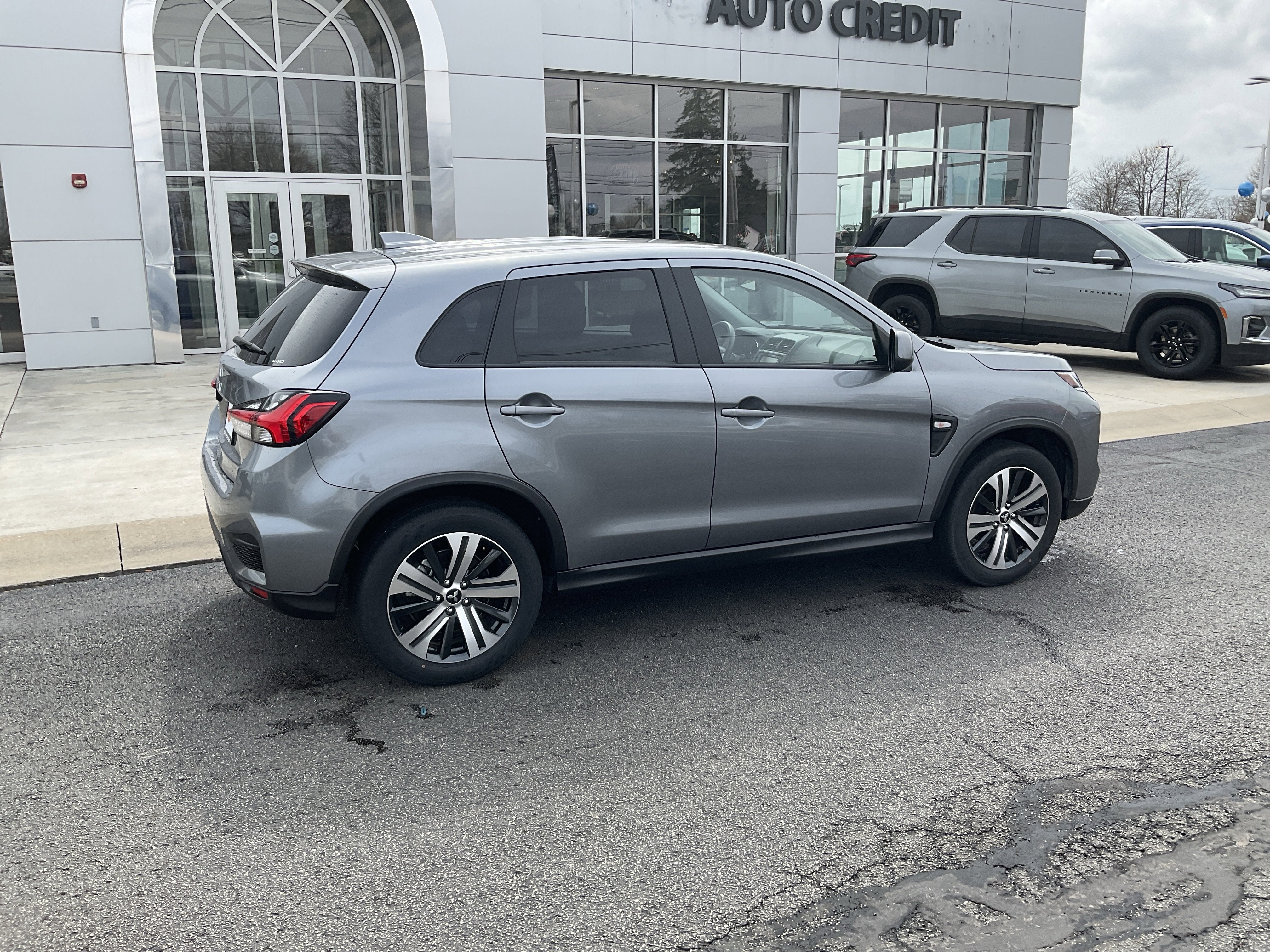 2025 Mitsubishi Outlander Sport 2.0 ES