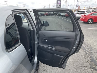 2025 Mitsubishi Outlander Sport 2.0 ES