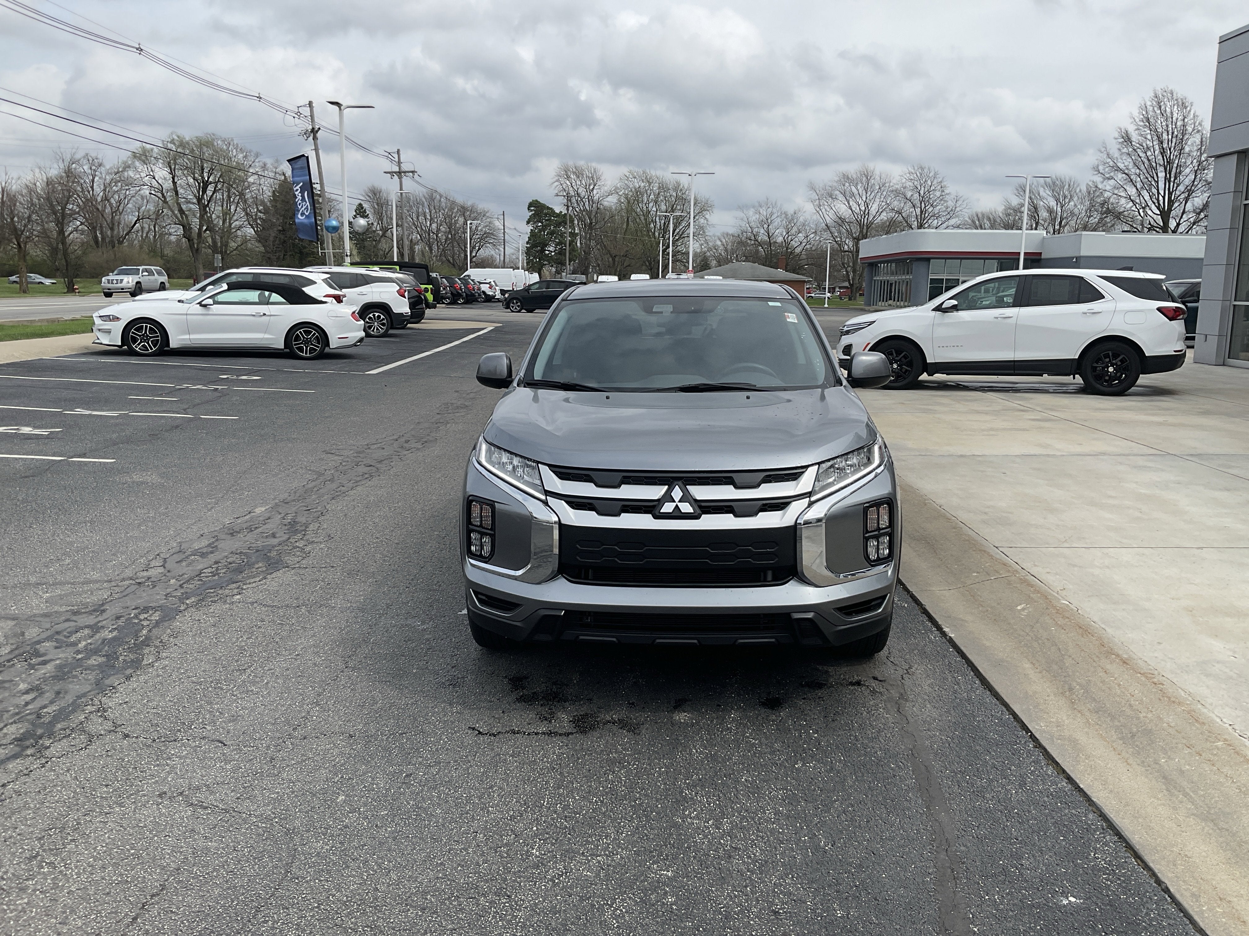 2025 Mitsubishi Outlander Sport 2.0 ES