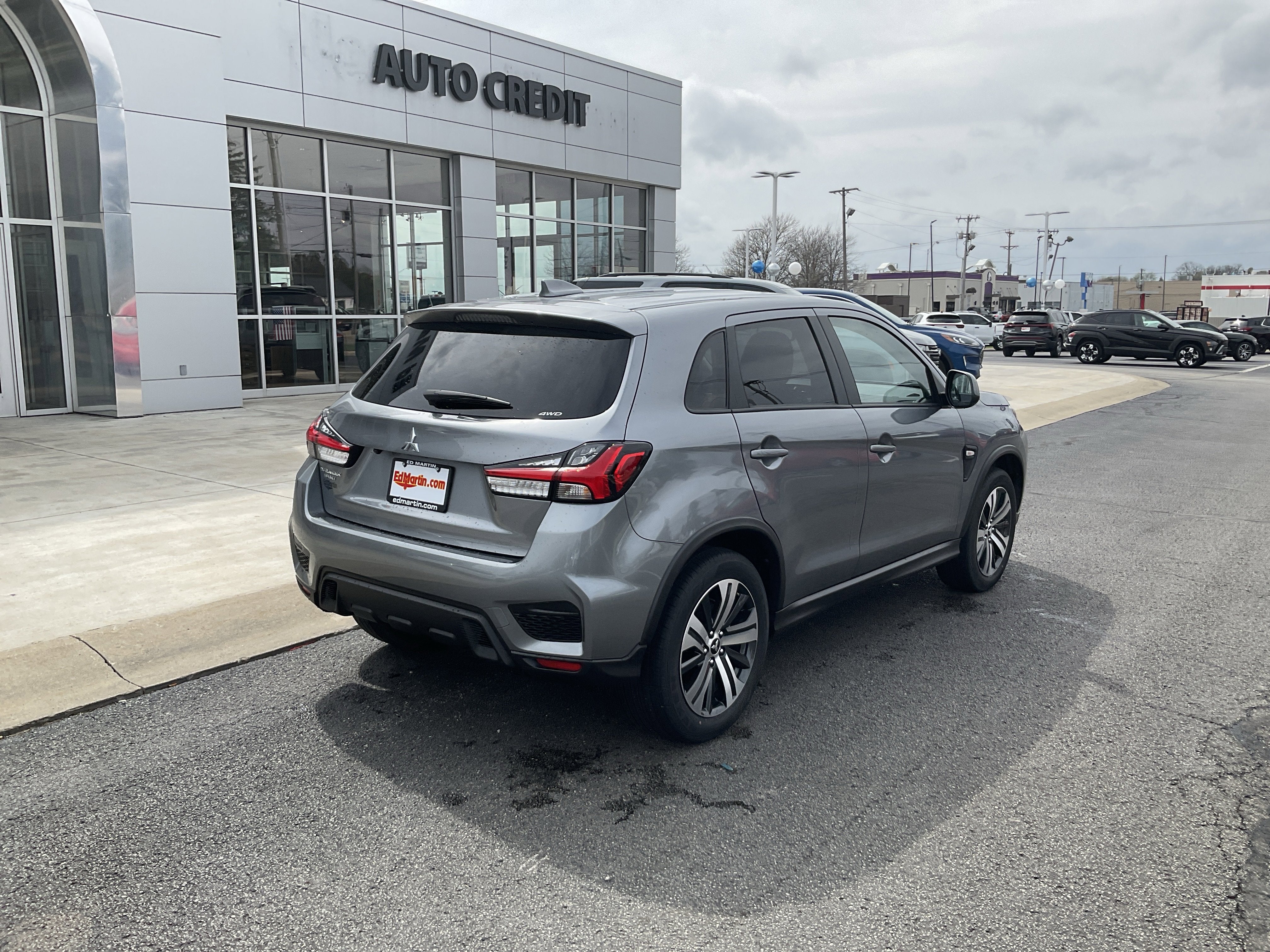 2025 Mitsubishi Outlander Sport 2.0 ES