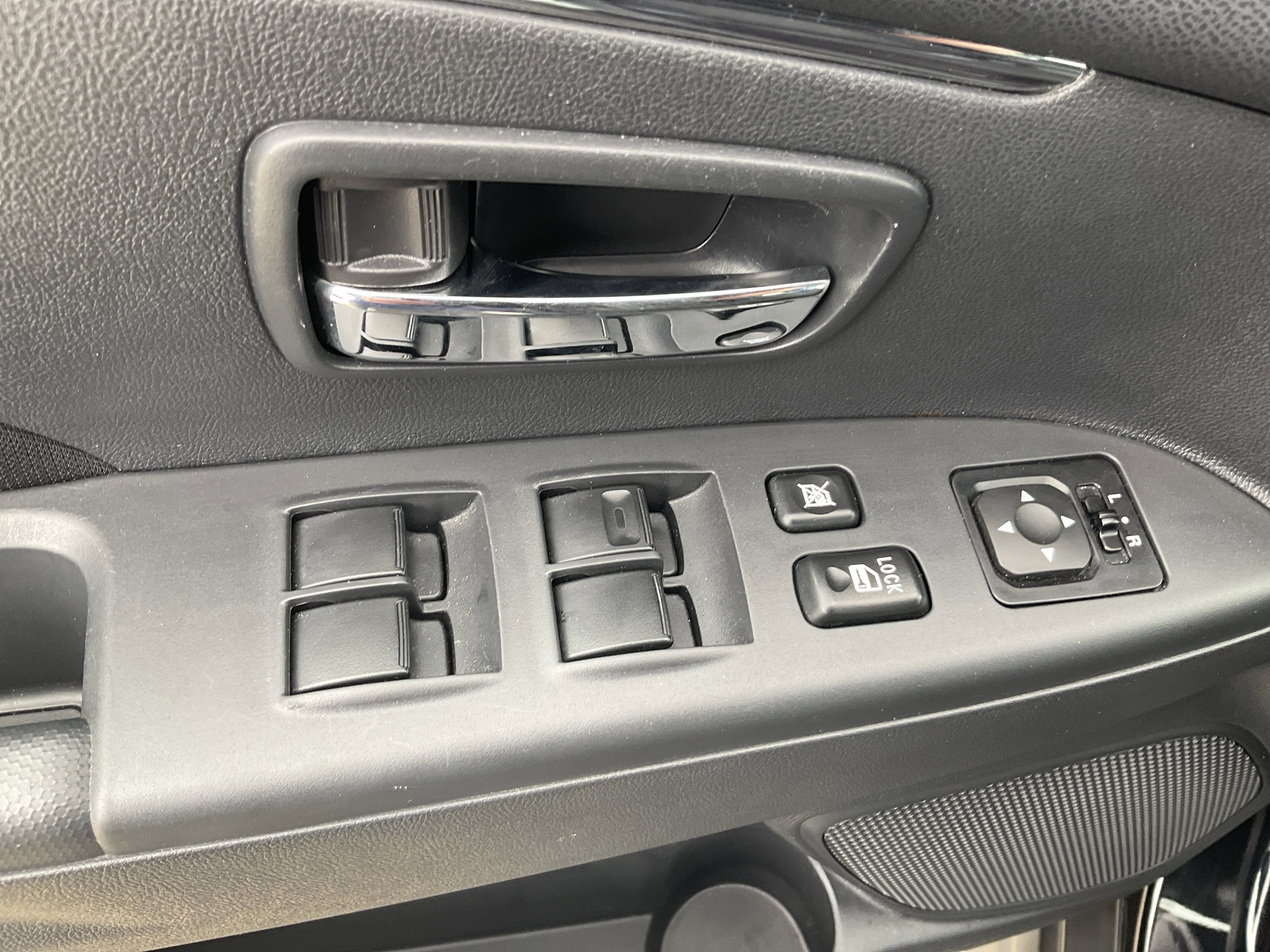 2025 Mitsubishi Outlander Sport 2.0 ES